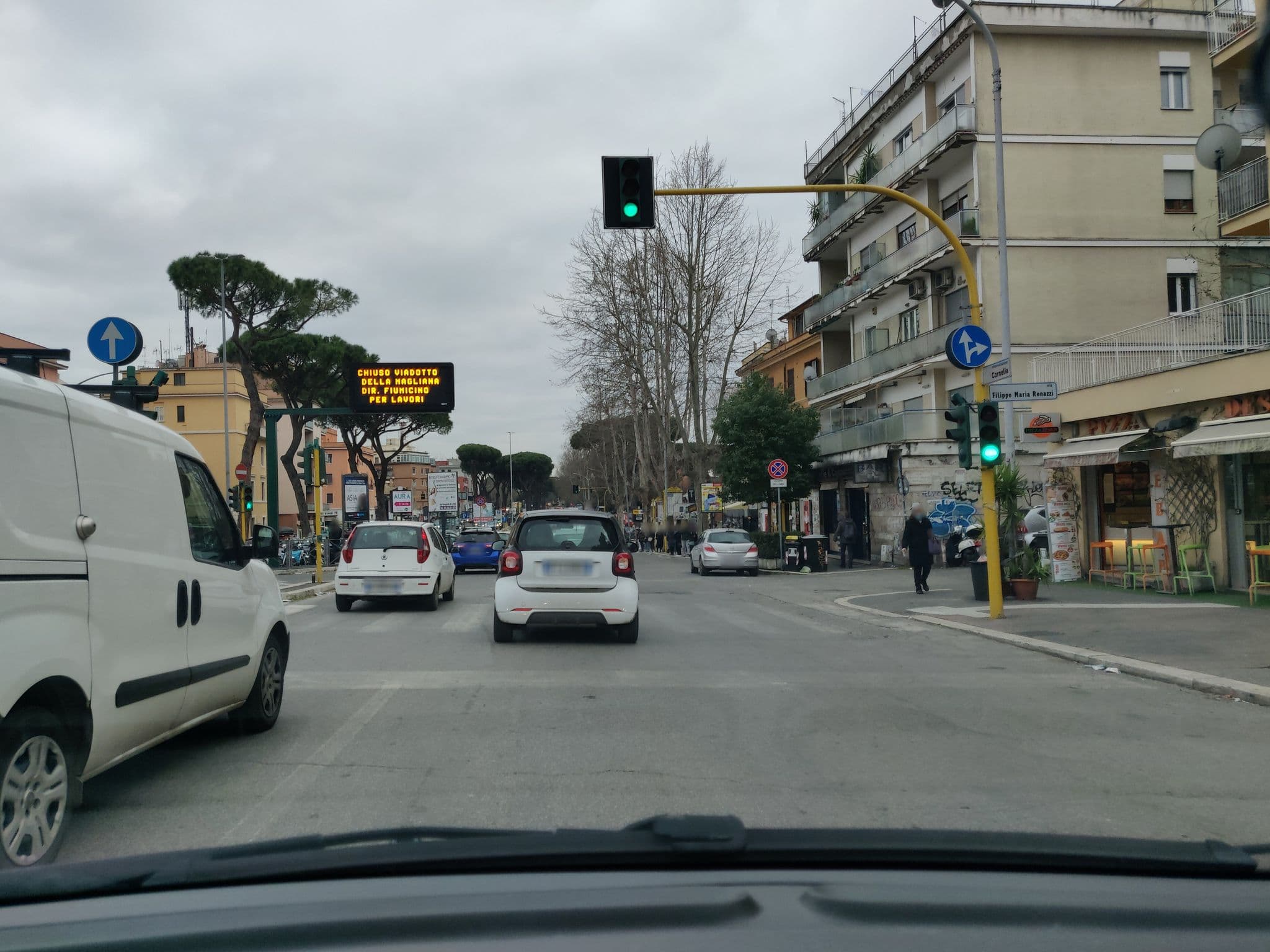 Street view near Lovely Irnerio flat near S. Pietro, Borgo — © panbauletto (CC BY-SA · Mapillary)