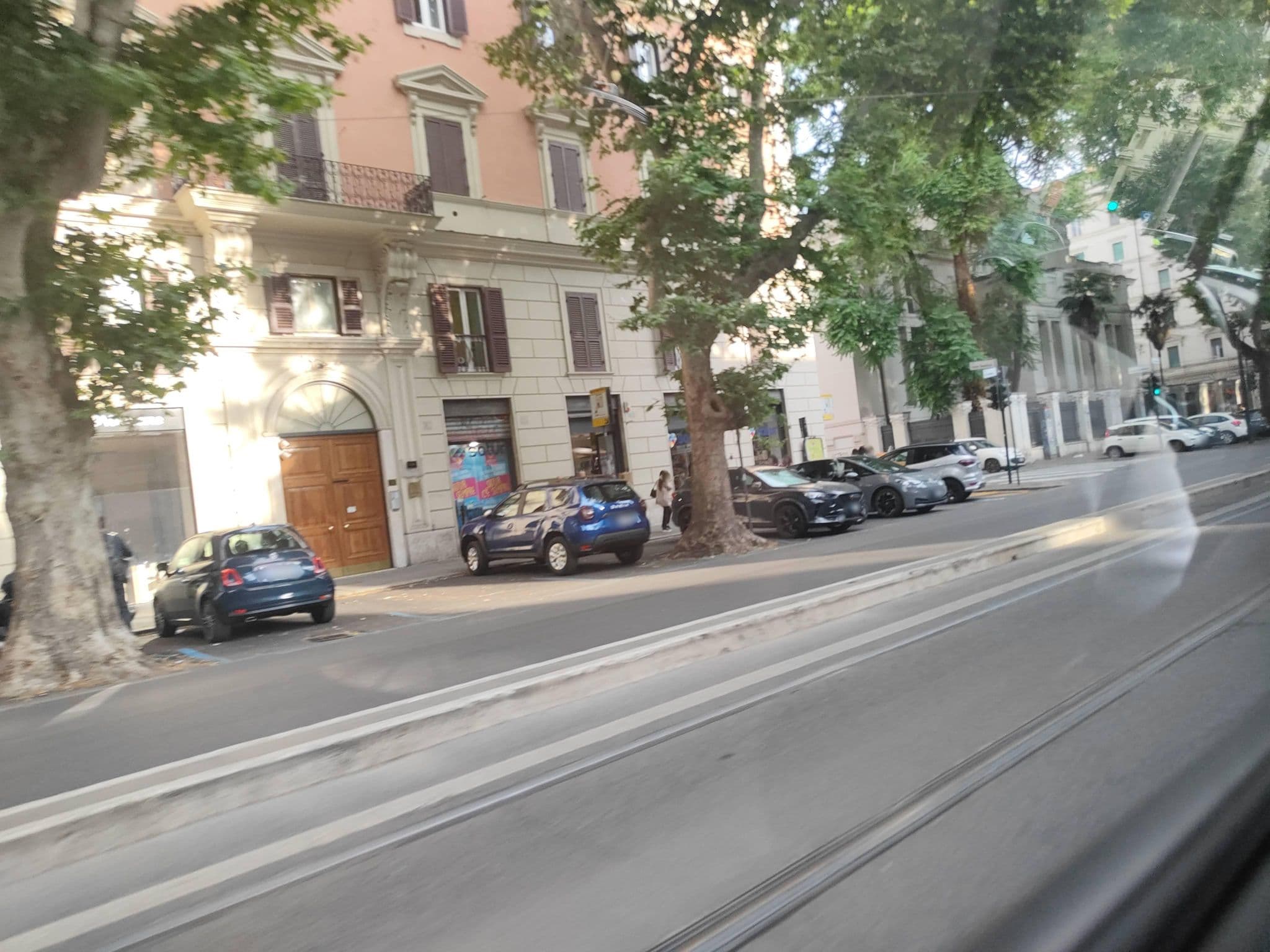 Street view near Relais Star Of Trastevere Hotel Apr., Trastevere — © omfg_notpr (CC BY-SA · Mapillary)