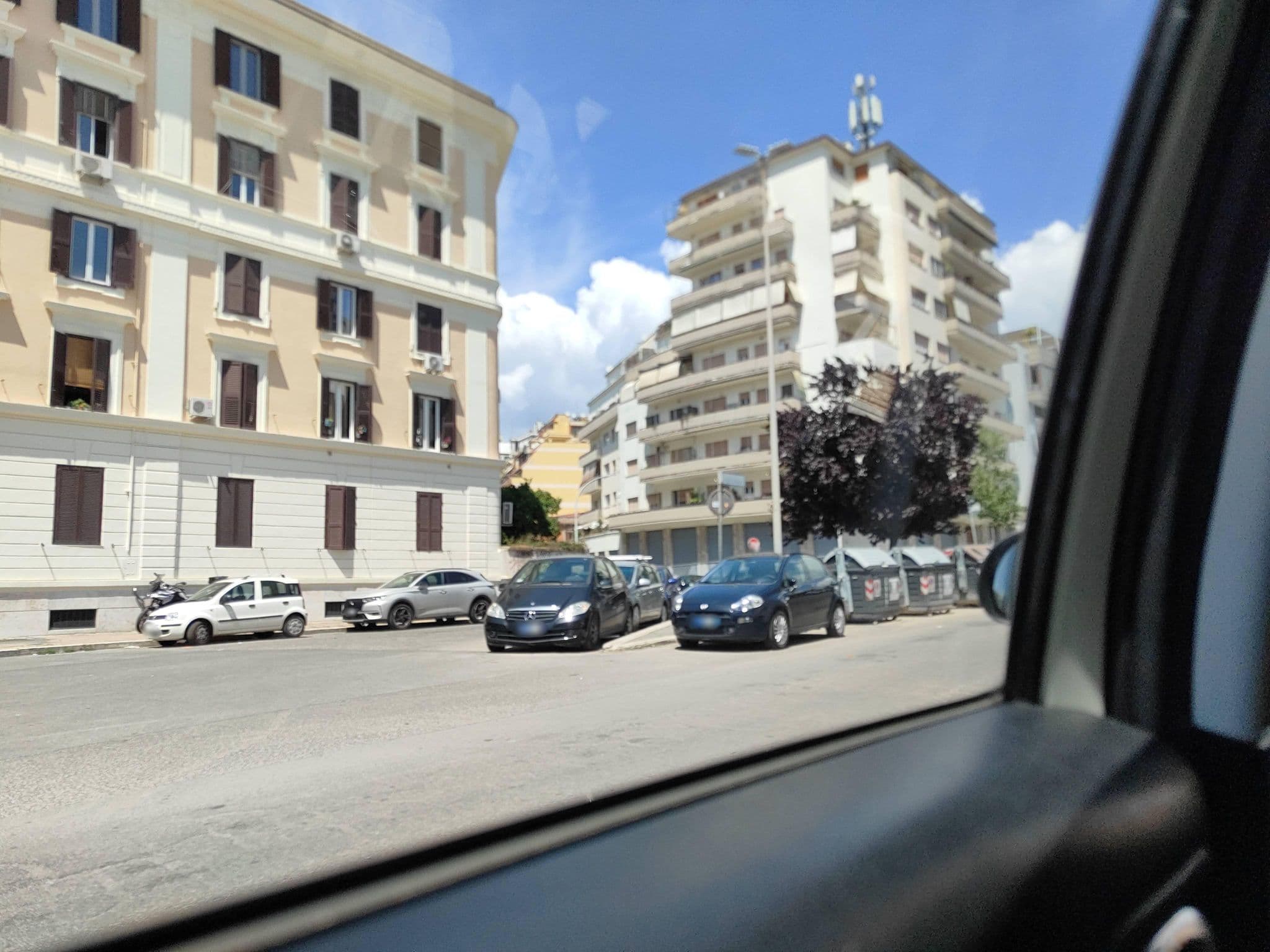 Street view near Casa Castelbolognese, Trastevere — © omfg_notpr (CC BY-SA · Mapillary)