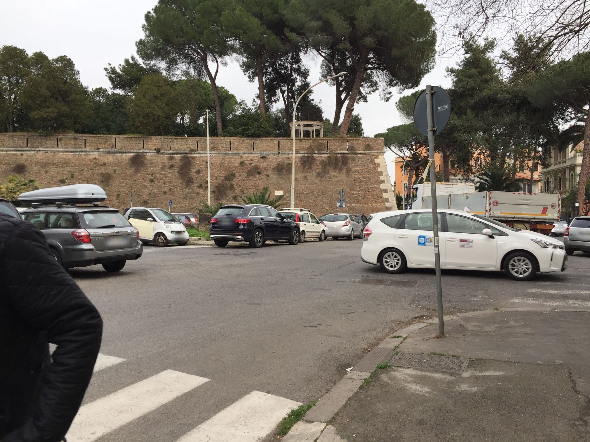 Street view near Villa Maria, Trastevere — © richlv (CC BY-SA · Mapillary)