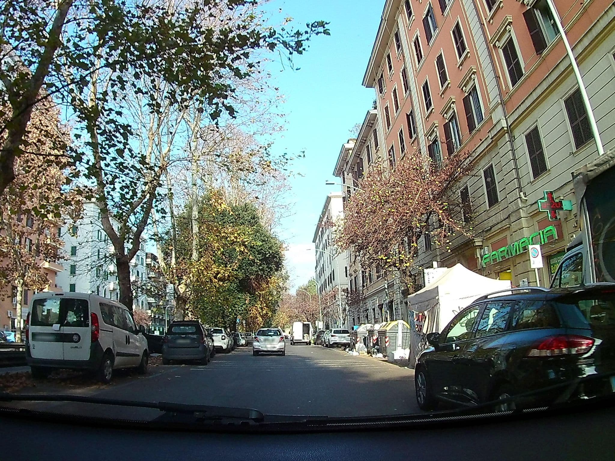 Street view near Roma Piramide Apartment, Testaccio — © giopac (CC BY-SA · Mapillary)