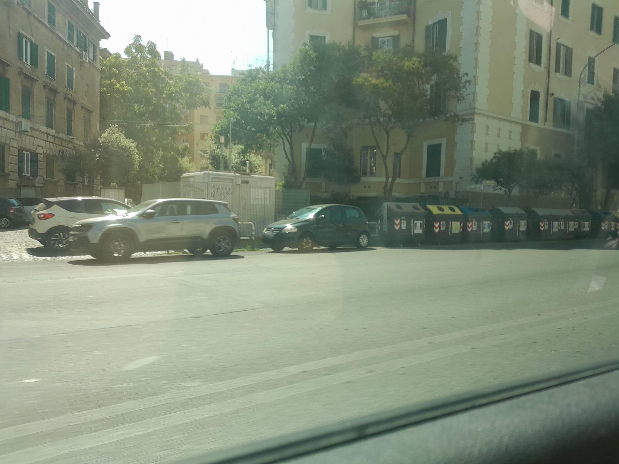 Street view near Breakfast In Bed, Celio — © omfg_notpr (CC BY-SA · Mapillary)