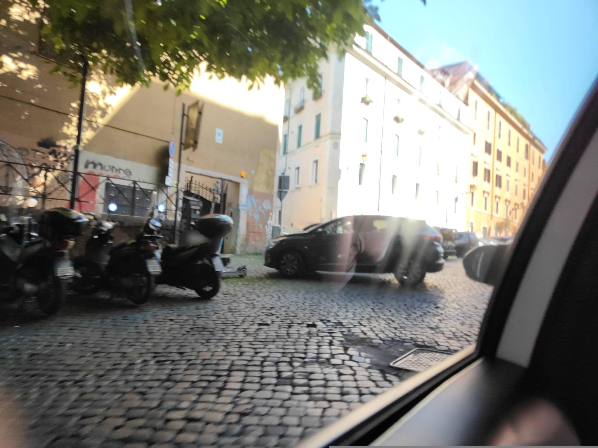 Street view near B&B Buonanotte Garibaldi, Regola — © omfg_notpr (CC BY-SA · Mapillary)