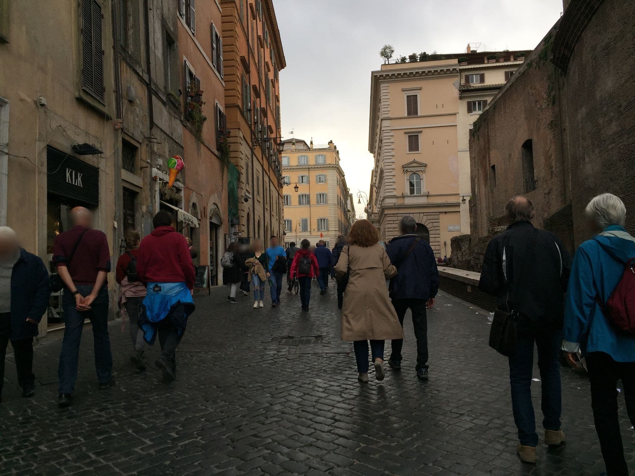 Street view near Dimora Degli Dei, Sant'Eustachio — © richlv (CC BY-SA · Mapillary)
