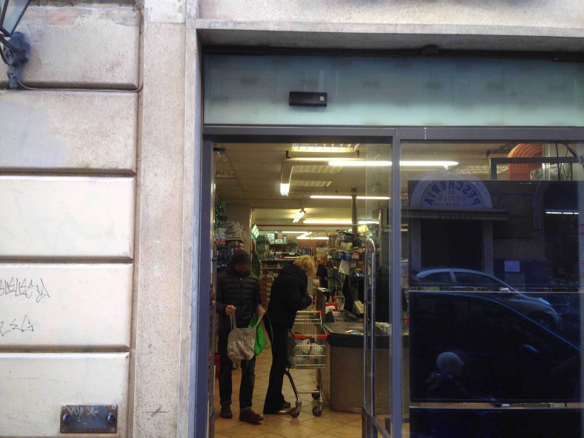 Street view near Casa Vacanze Nonno Giulio, Trastevere — © mike (CC BY-SA · Mapillary)