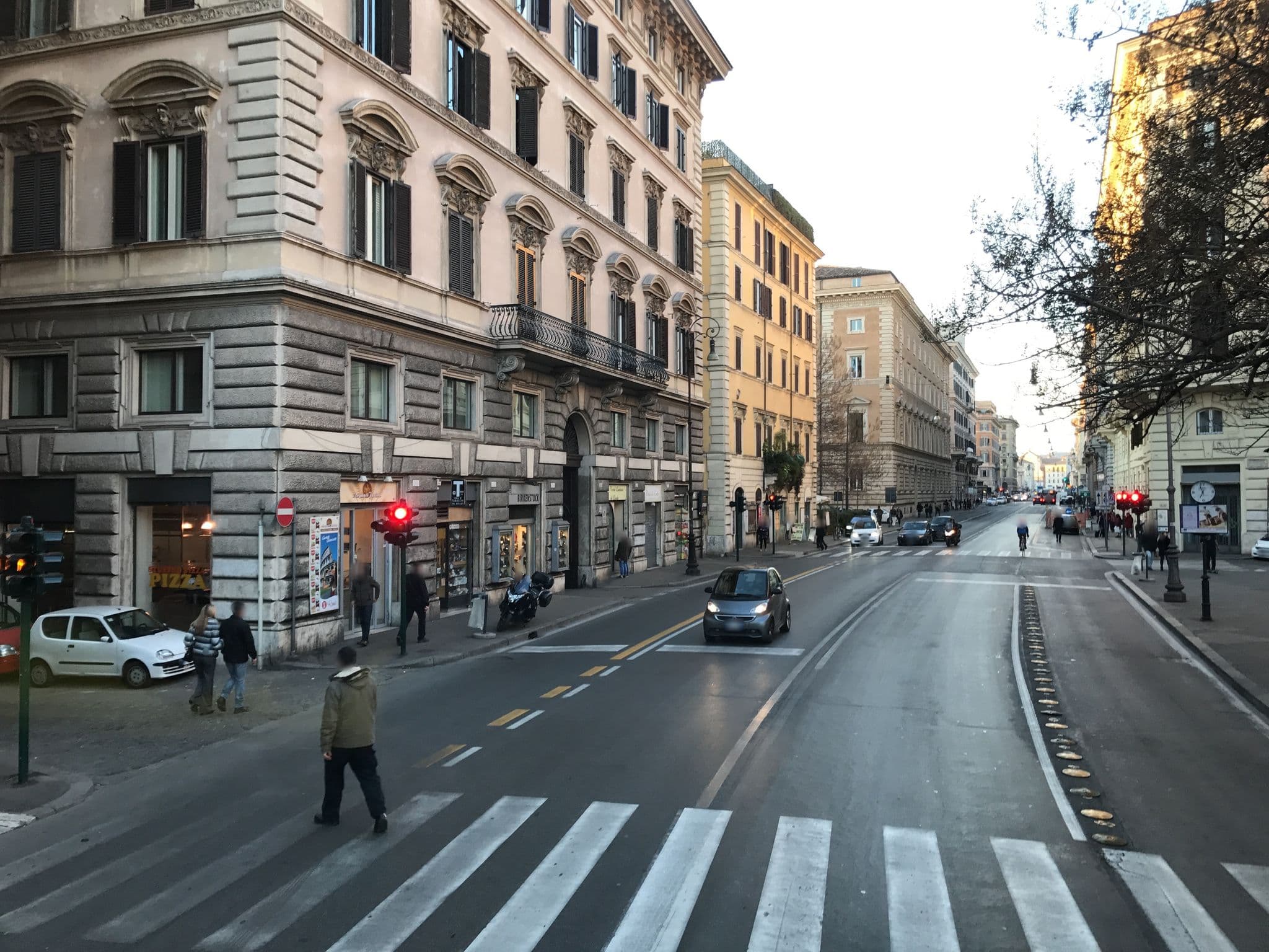 Street view near Il Corso Suite, Regola — © fundacja_geolife (CC BY-SA · Mapillary)