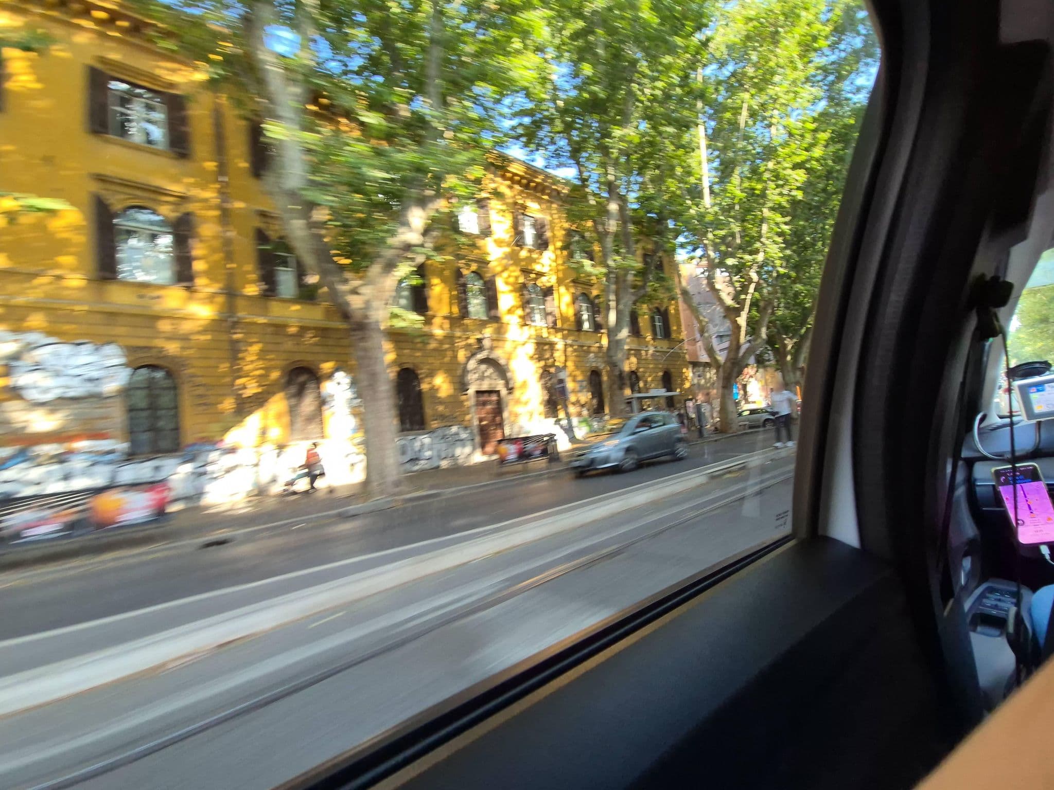 Street view near Suitinn19, Trastevere — © omfg_notpr (CC BY-SA · Mapillary)
