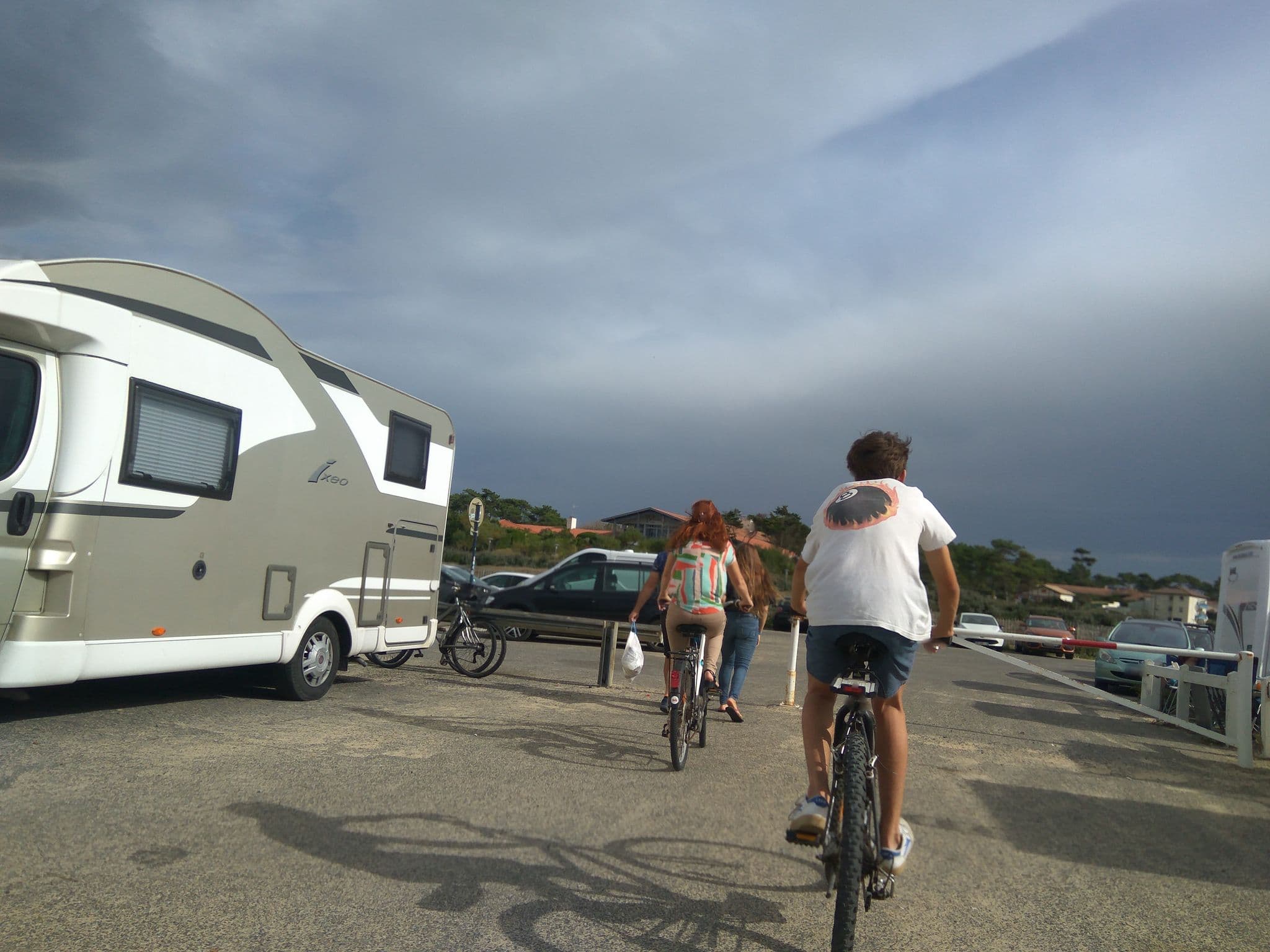Street view near Aire de camping-cars de Capbreton, Capbreton — © c64 (CC BY-SA · Mapillary)