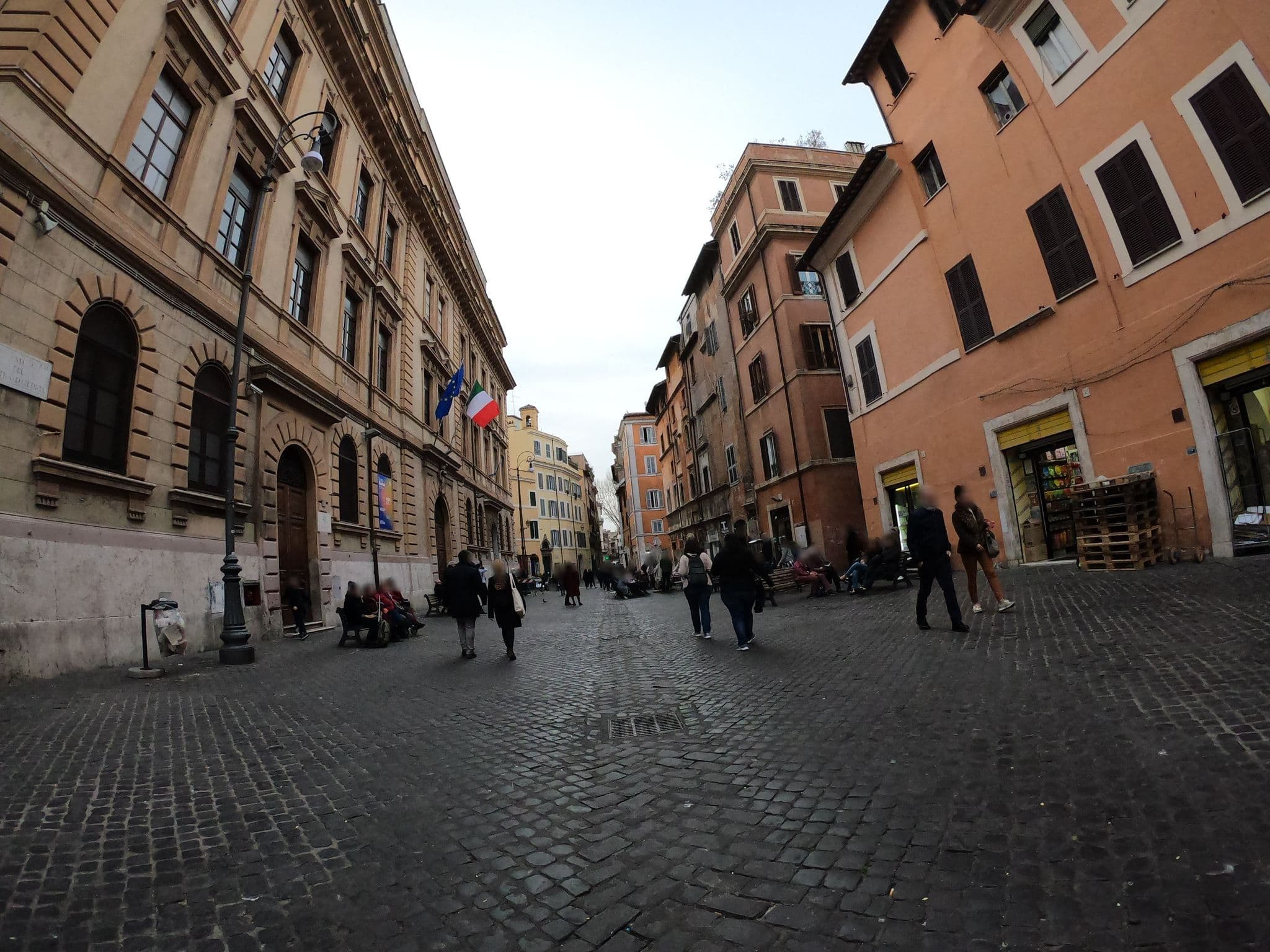 Street view near Best Comfort Reginella, Sant'Eustachio — © richlv (CC BY-SA · Mapillary)