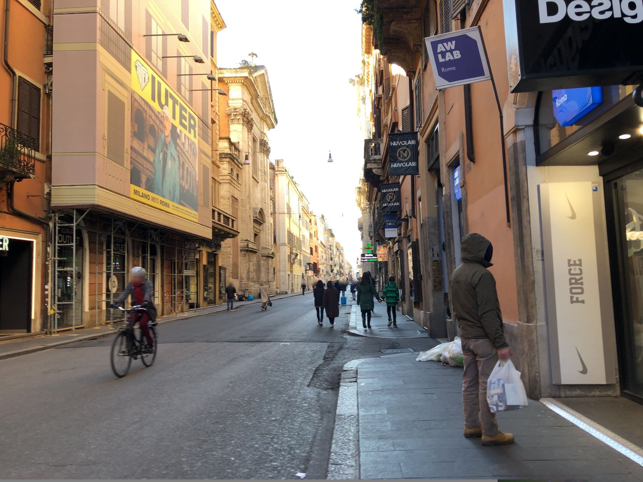 Street view near TownHouse by Spanish Steps, Campo Marzio — © peterleth (CC BY-SA · Mapillary)