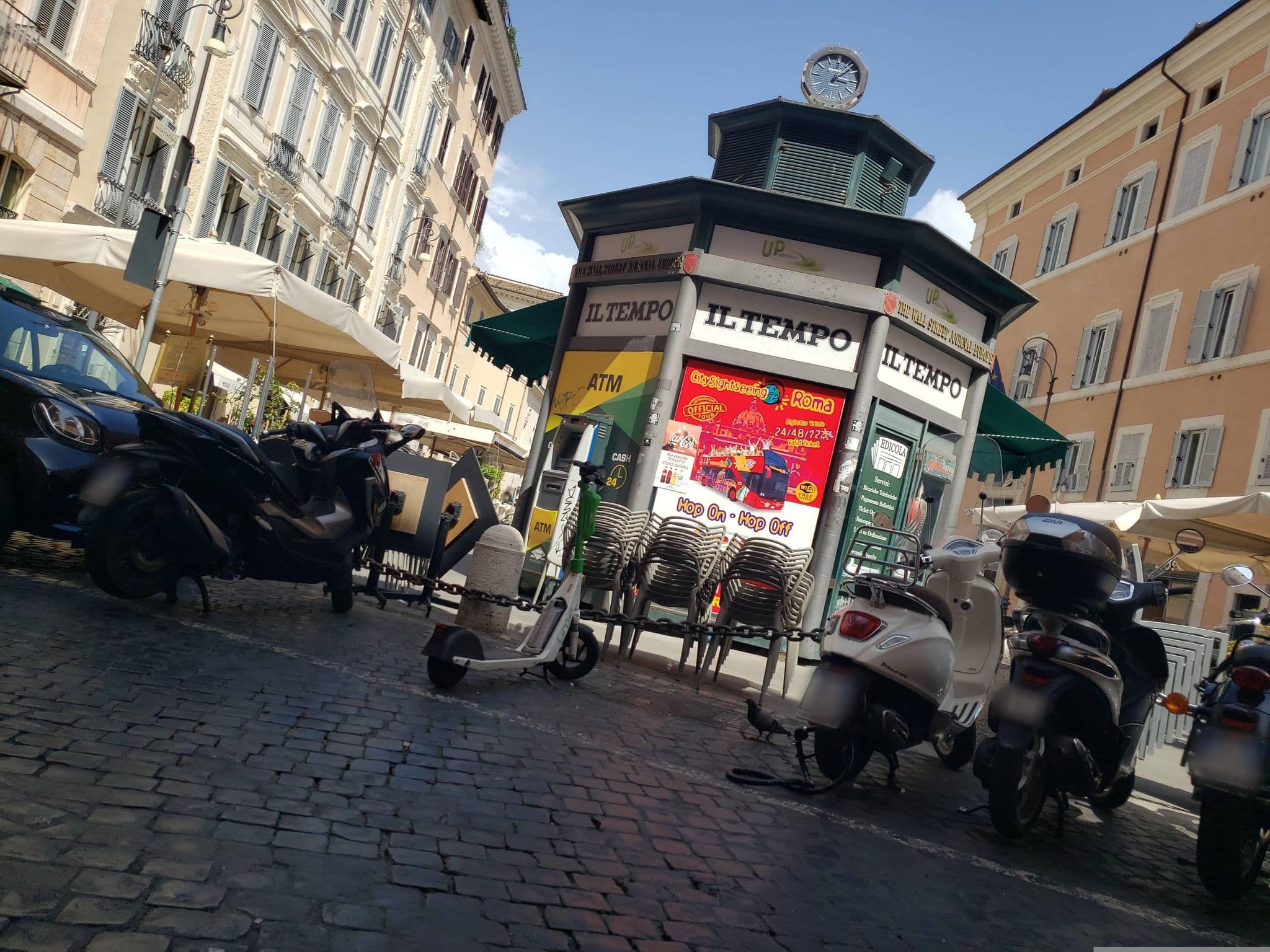 Street view near Sonder Antinoo, Sant'Eustachio — © mapfool (CC BY-SA · Mapillary)