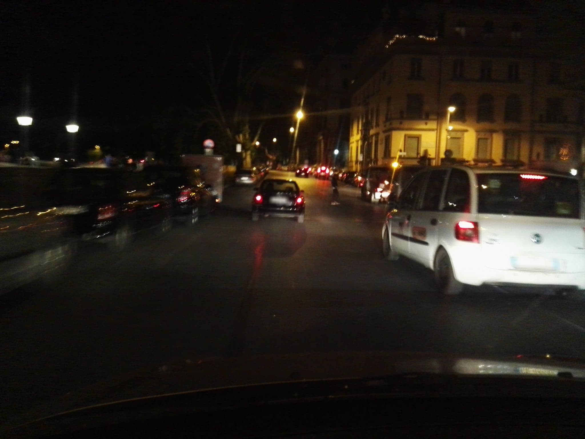 Street view near Holiday Inn Roma - Vacanze Romane, Regola — © ptartara (CC BY-SA · Mapillary)