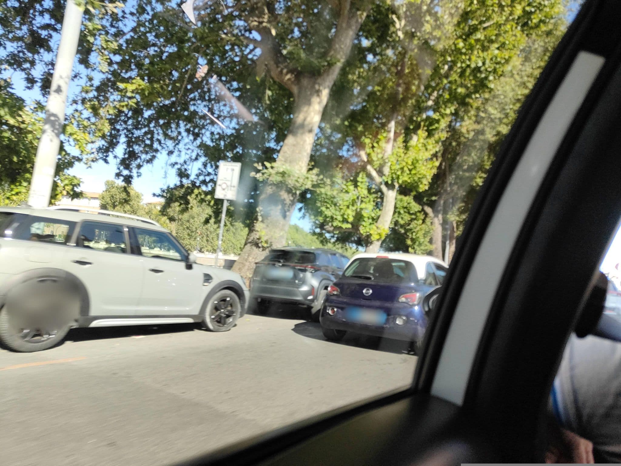 Street view near Over Tiber Loft, Regola — © omfg_notpr (CC BY-SA · Mapillary)