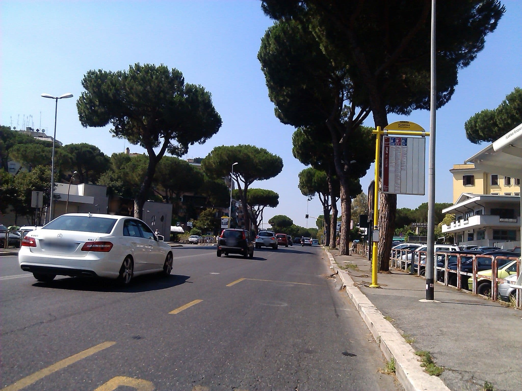 Street view near B&B Flaminia 219, Campo Marzio — © changchun1 (CC BY-SA · Mapillary)