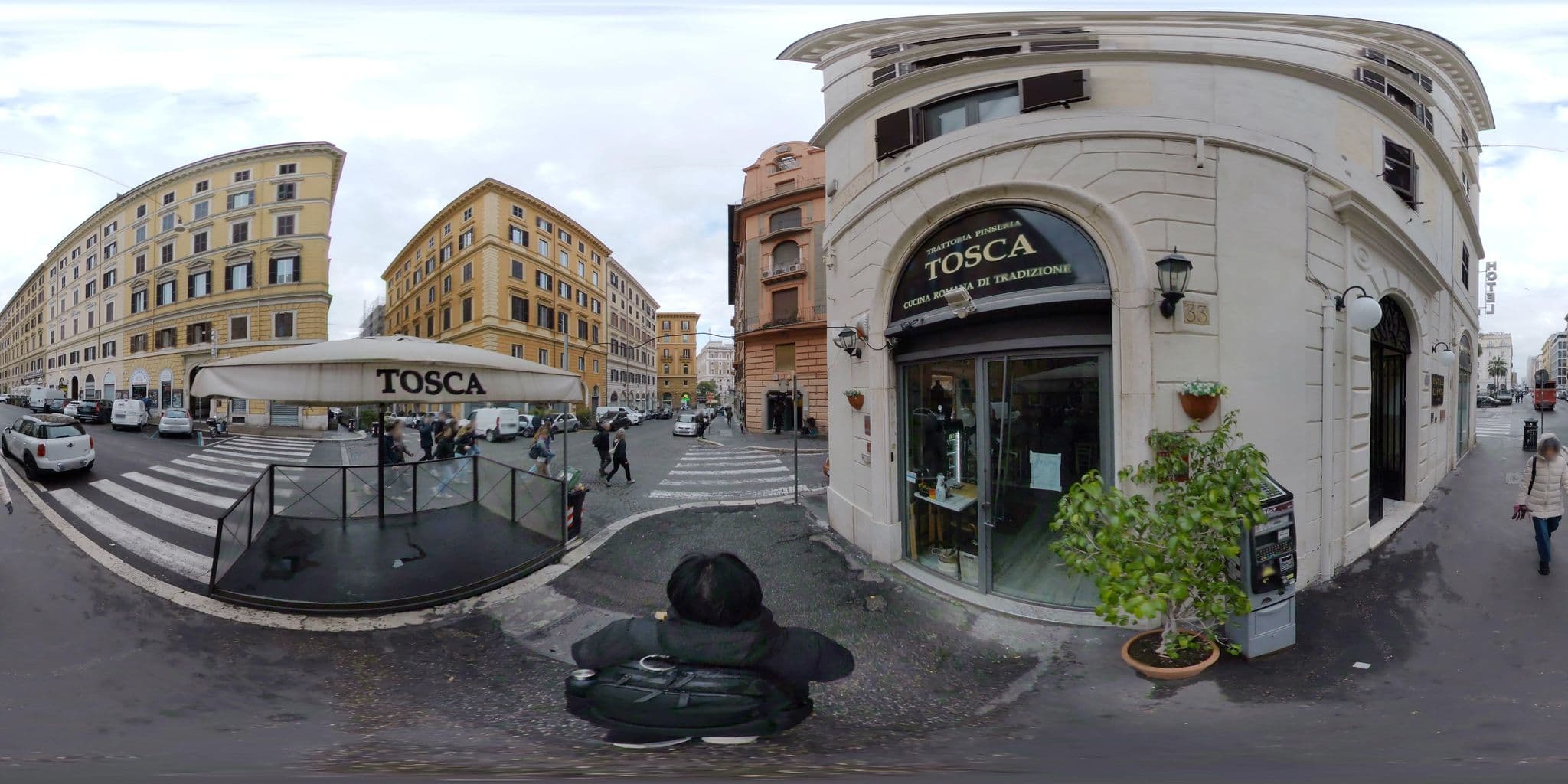 Street view near Opera House, Monti — © akiyoshiii213 (CC BY-SA · Mapillary)