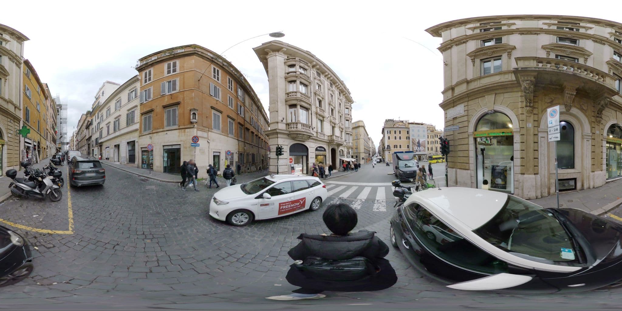 Street view near Capital Barberini Apartment, Ludovisi — © akiyoshiii213 (CC BY-SA · Mapillary)