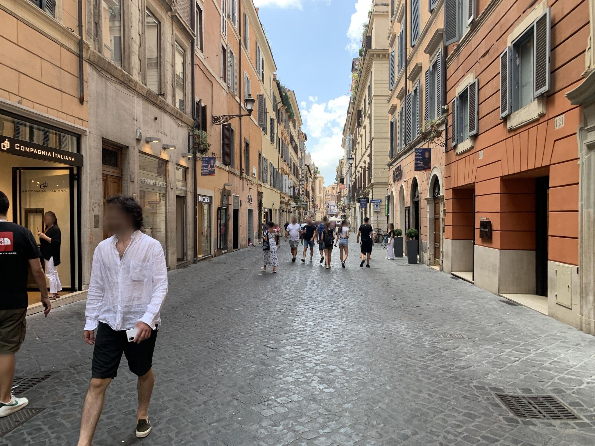 Street view near The Break frattina, Sant'Eustachio — © robot8a (CC BY-SA · Mapillary)