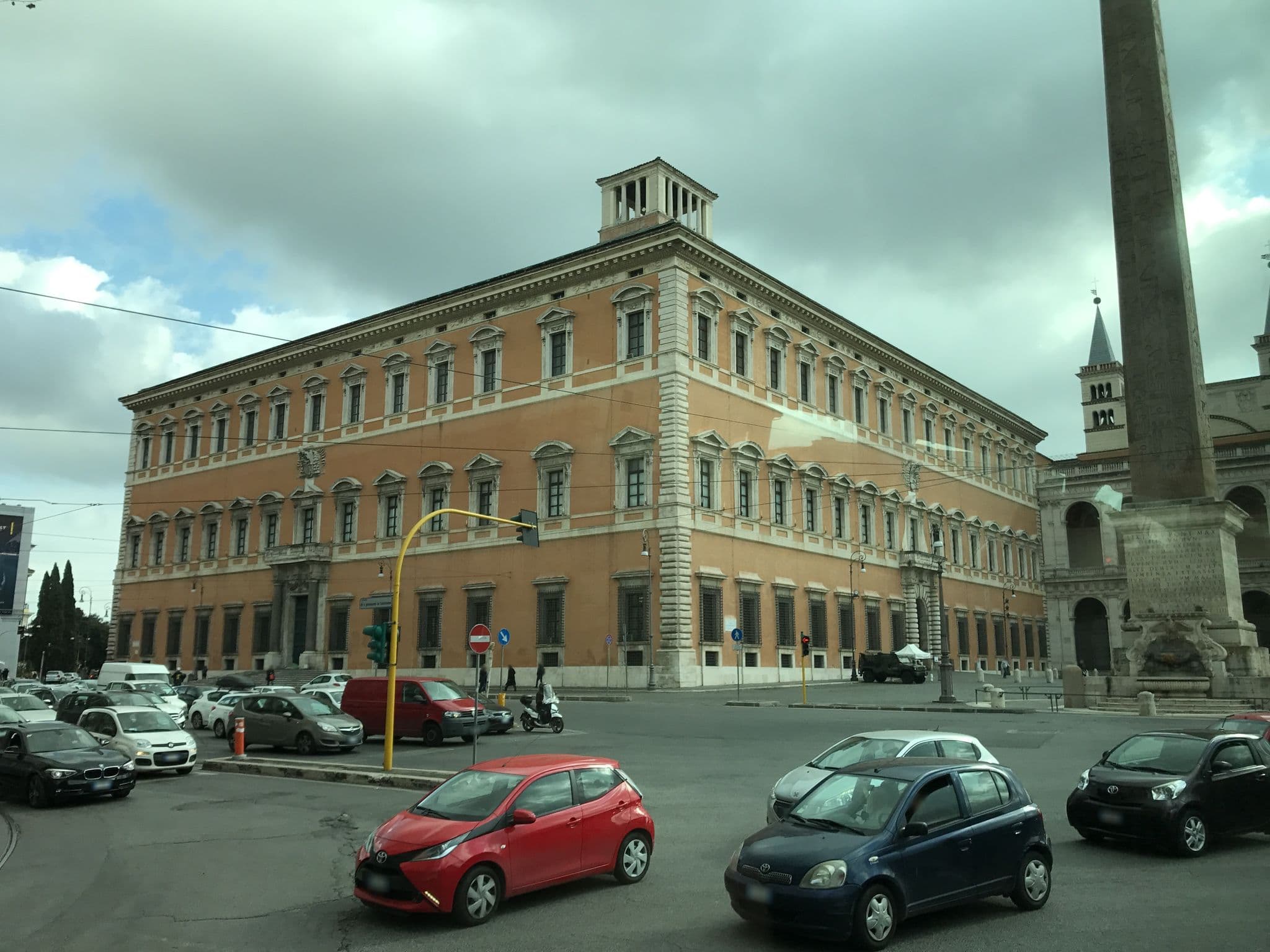 Street view near Merulana 139 Suites, Celio — © fundacja_geolife (CC BY-SA · Mapillary)