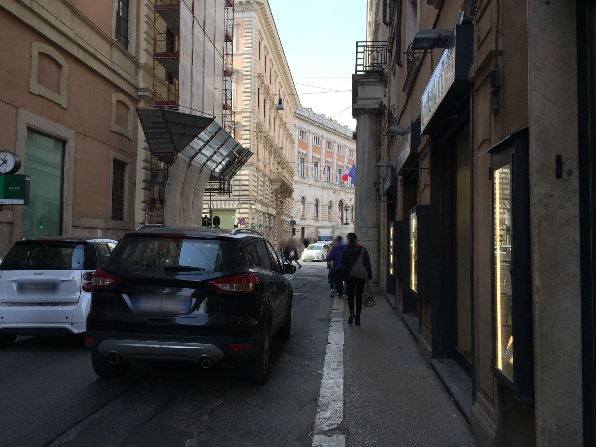 Street view near Montecitorio Hotel, Sant'Eustachio — © richlv (CC BY-SA · Mapillary)
