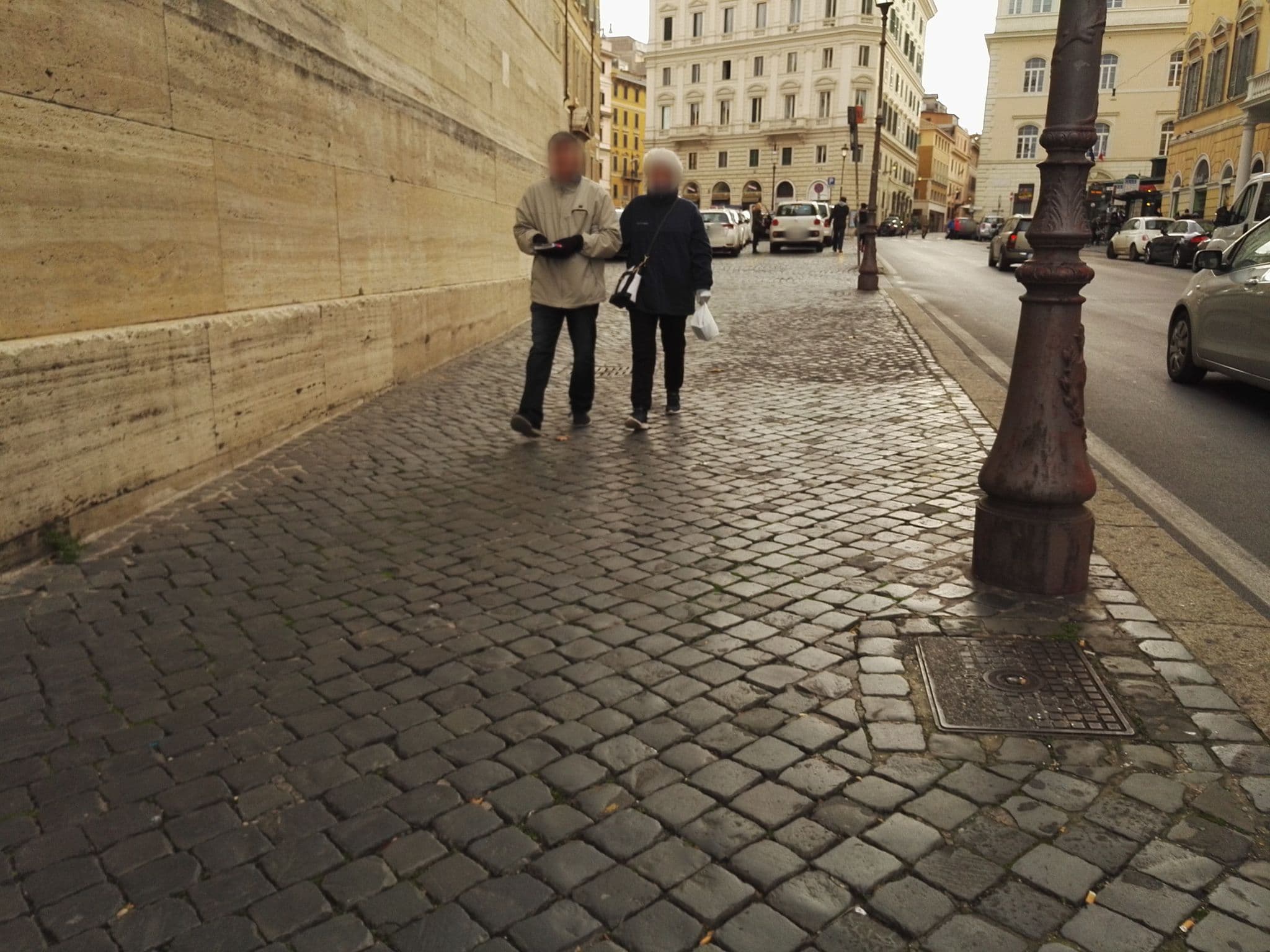 Street view near Torre Paolina, Monti — © marcuscalabresus (CC BY-SA · Mapillary)