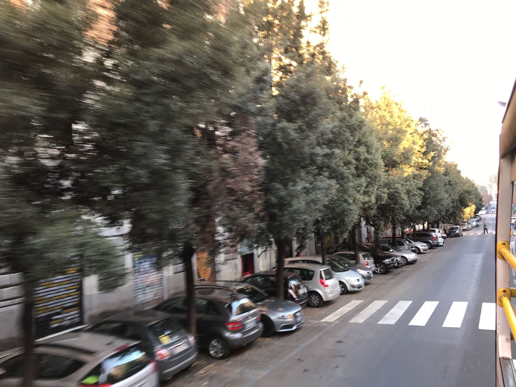 Street view near Conte Vittorio, Rome — © fundacja_geolife (CC BY-SA · Mapillary)