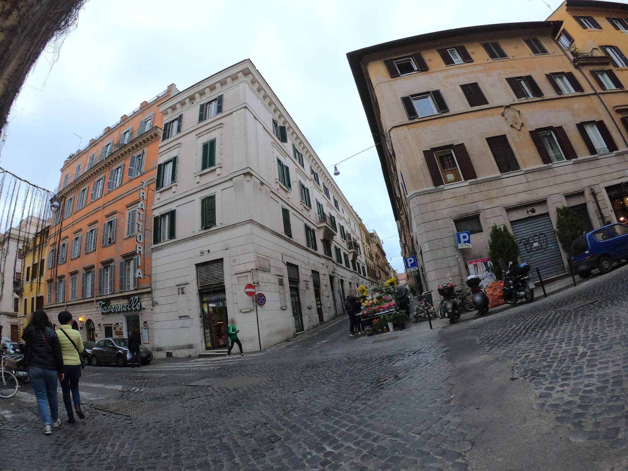 Street view near B&B Il Covo - Stanza Medea, Pigna — © richlv (CC BY-SA · Mapillary)