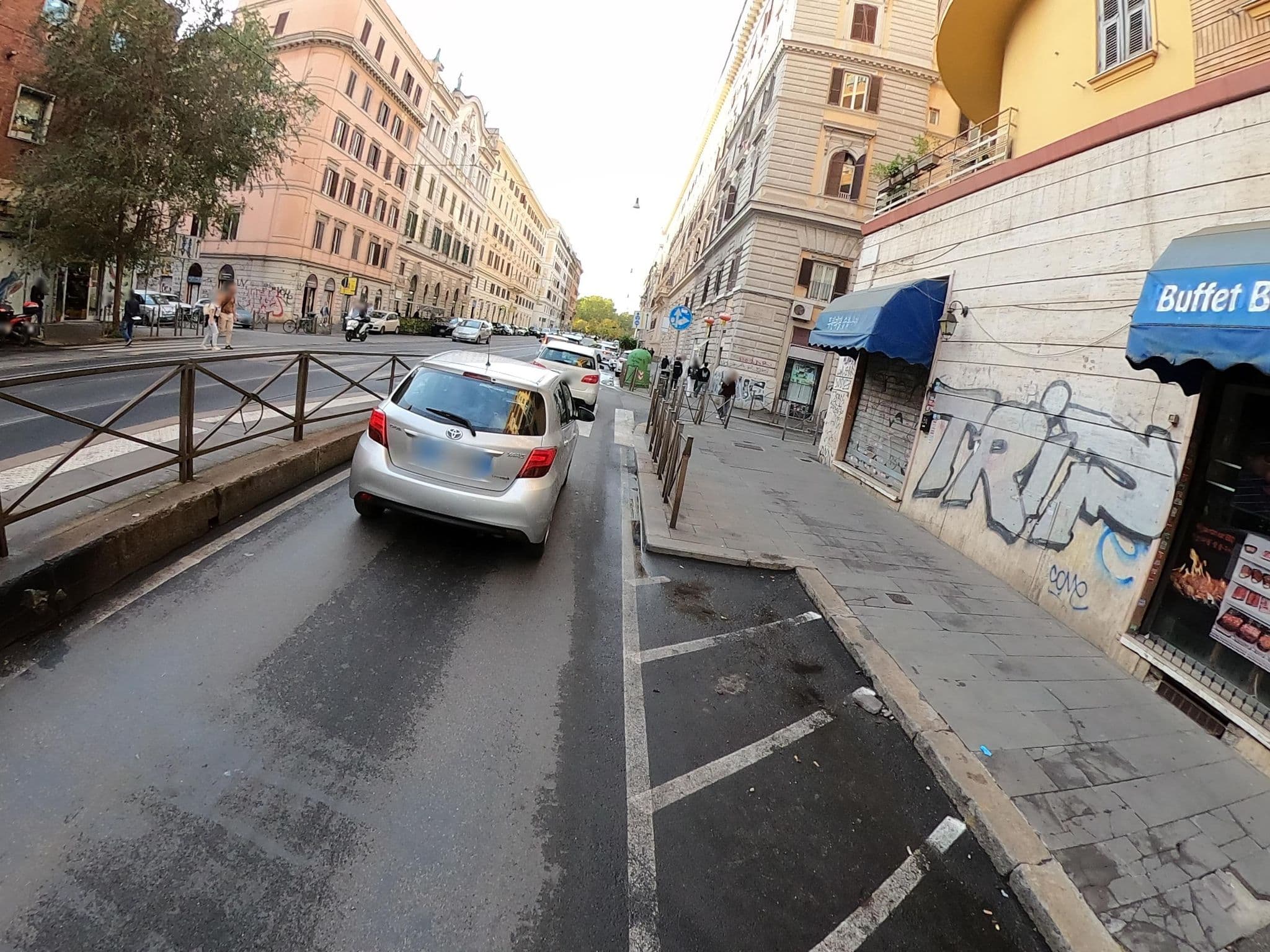 Street view near Roma Hotel Srls, Rome — © alesarrett (CC BY-SA · Mapillary)