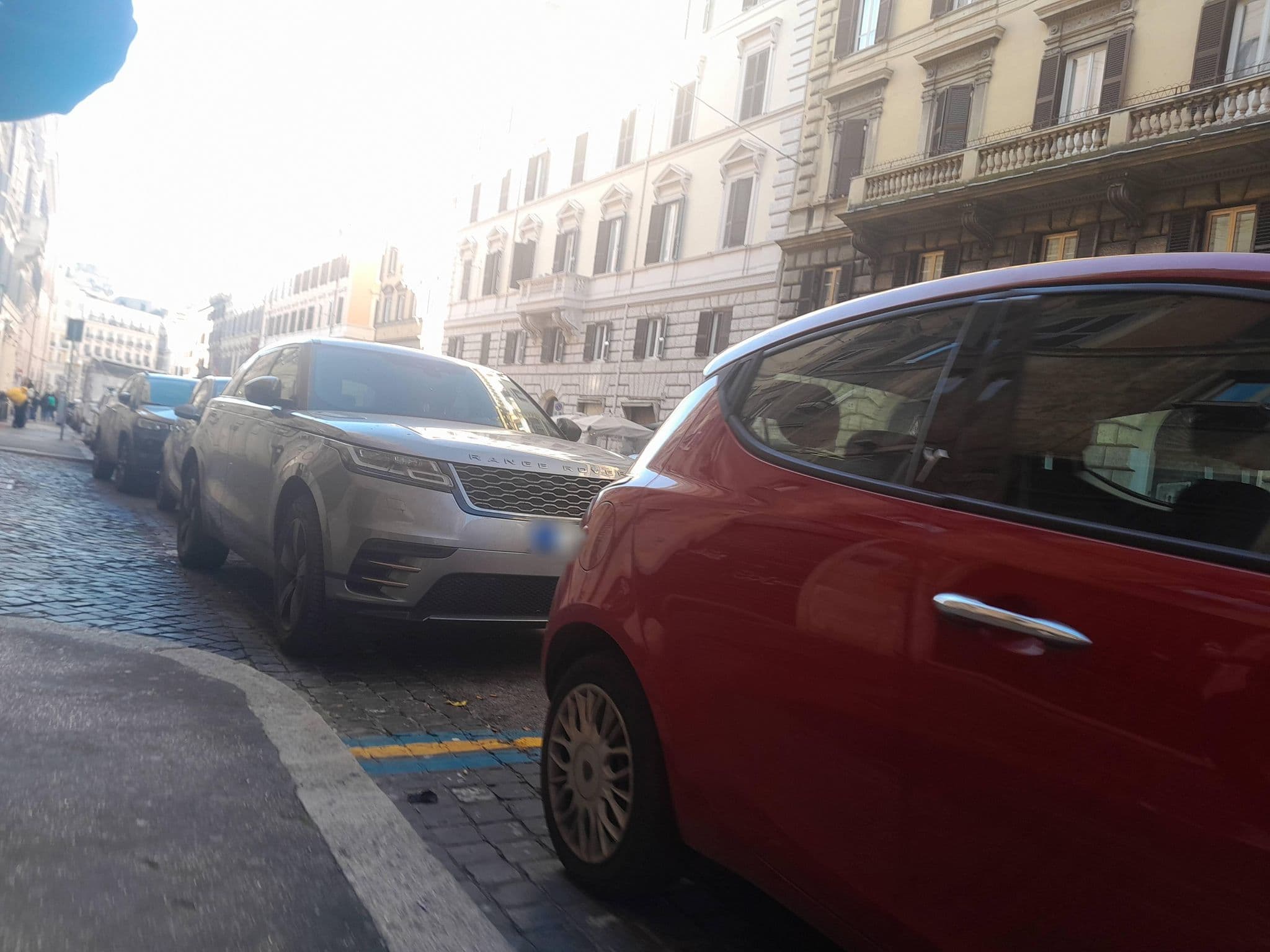 Street view near Hostal Mialodge, Monti — © omfg_notpr (CC BY-SA · Mapillary)