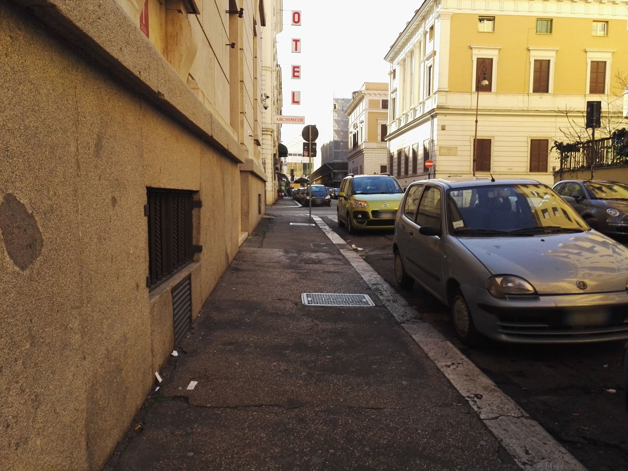 Street view near Euroaxa 96 SRL Unipersonale, Castro Pretorio — © marcuscalabresus (CC BY-SA · Mapillary)