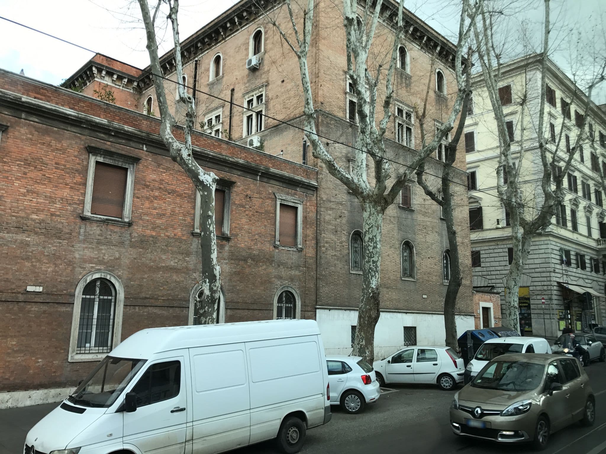 Street view near Conte House, Celio — © fundacja_geolife (CC BY-SA · Mapillary)