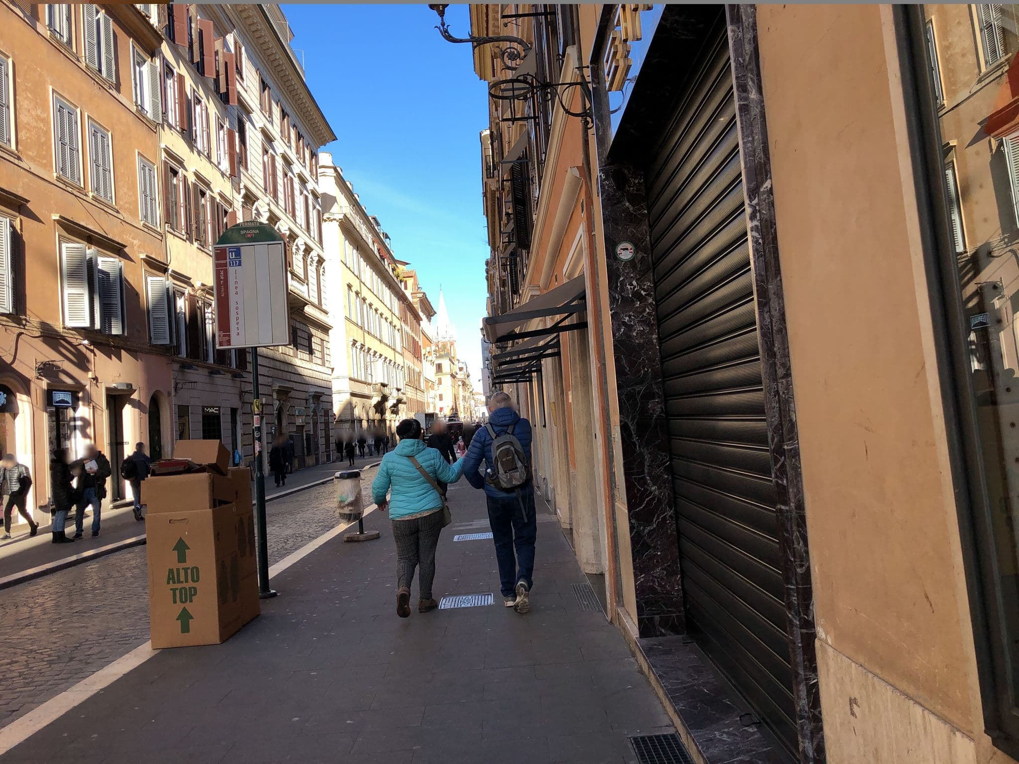 Street view near Domus Valeria, Campo Marzio — © peterleth (CC BY-SA · Mapillary)
