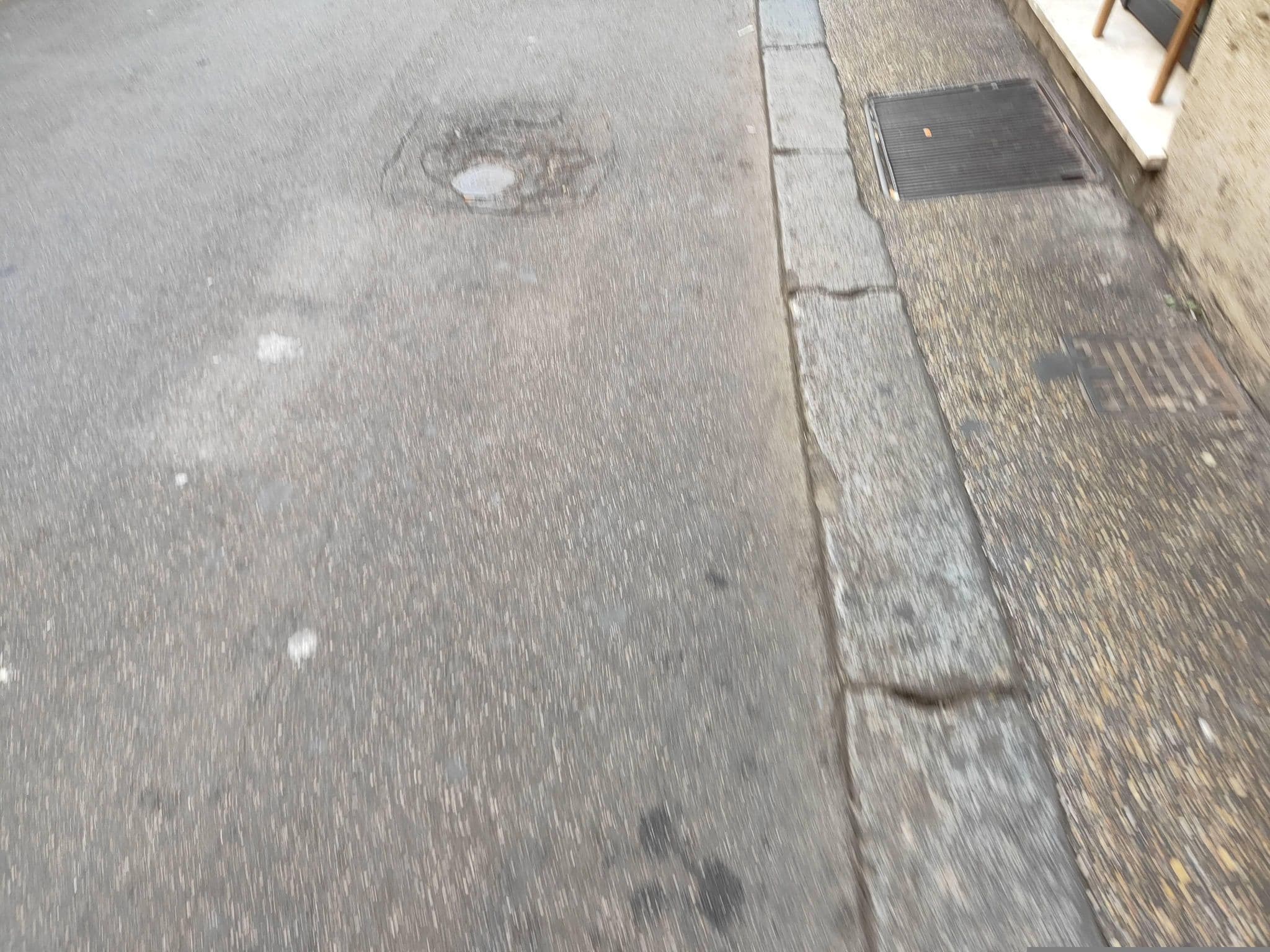 Street view near Hotel Lux, Sant'Eustachio — © omfg_notpr (CC BY-SA · Mapillary)