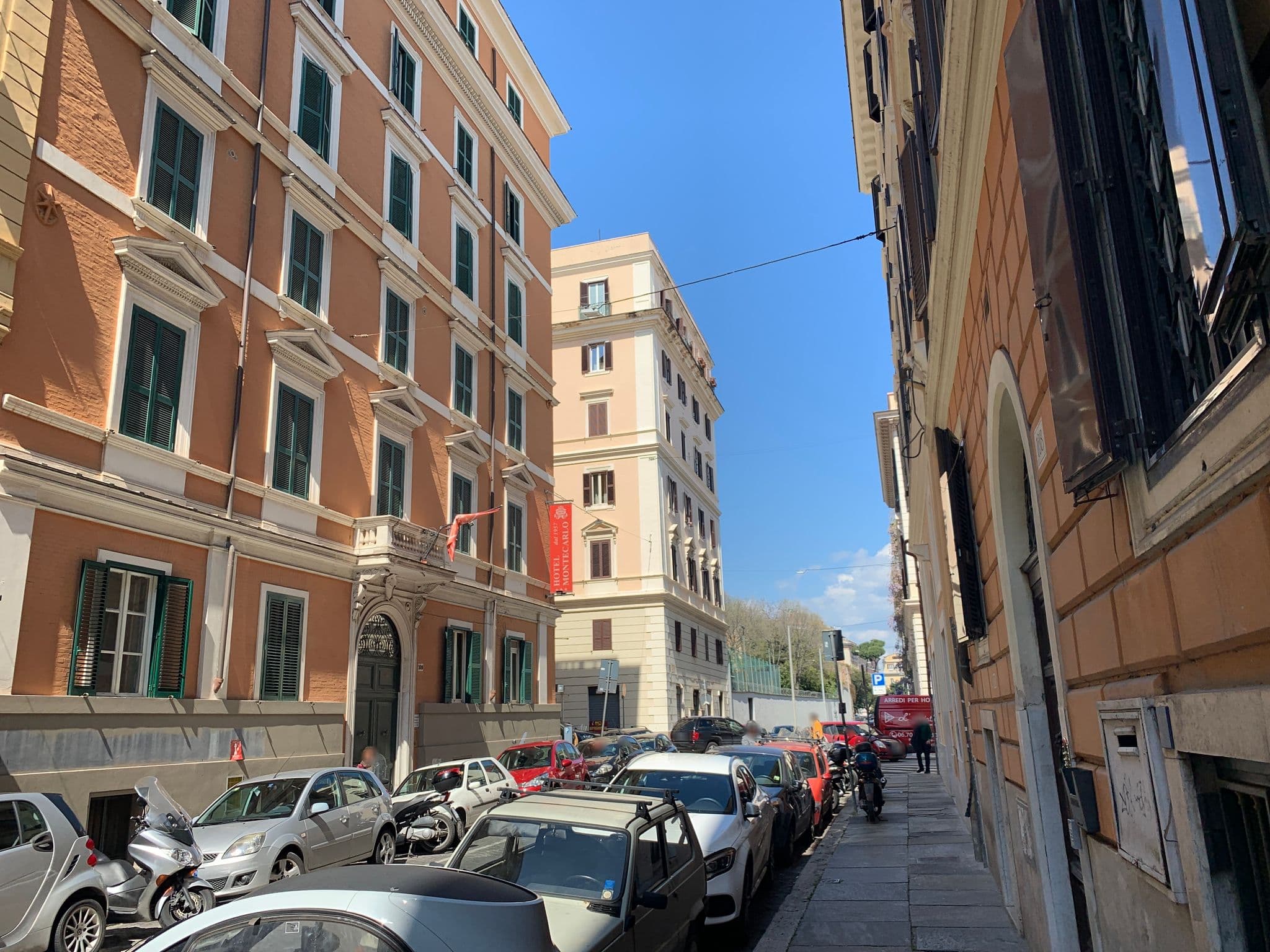 Street view near K rooms, Castro Pretorio — © tordans (CC BY-SA · Mapillary)
