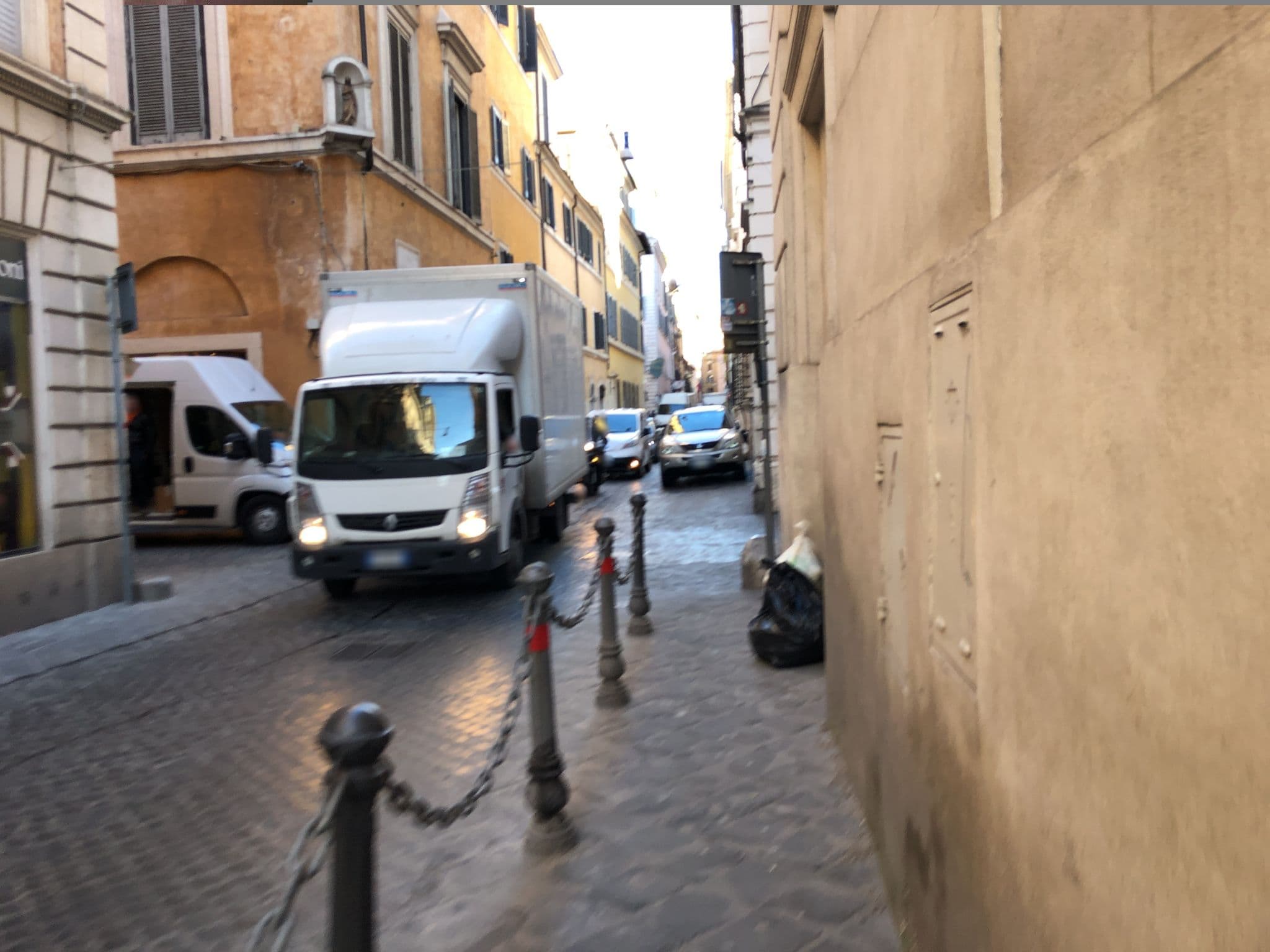 Street view near Mariosuite Rome, Sant'Eustachio — © peterleth (CC BY-SA · Mapillary)