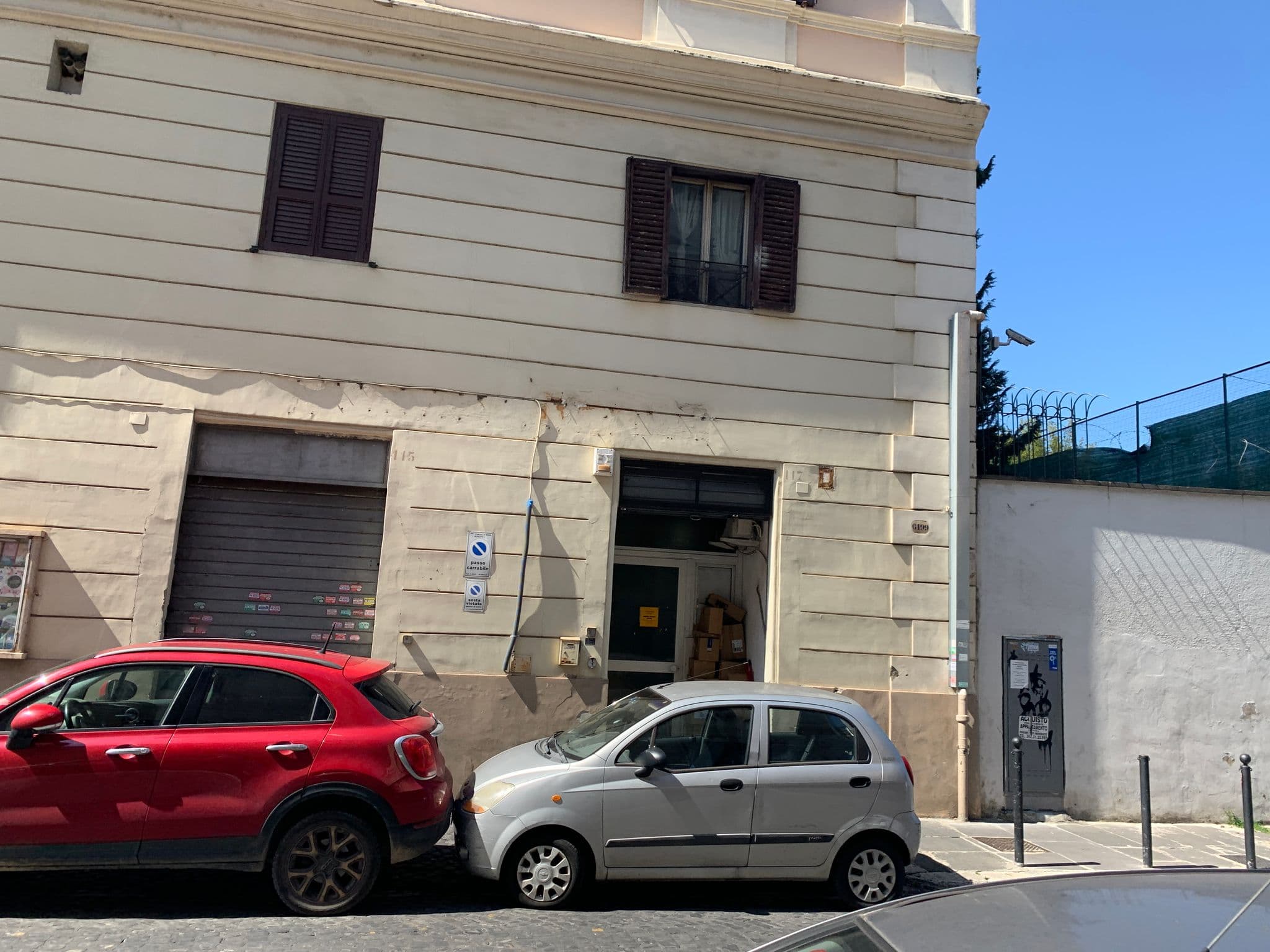 Street view near Cristina Dependance, Castro Pretorio — © tordans (CC BY-SA · Mapillary)