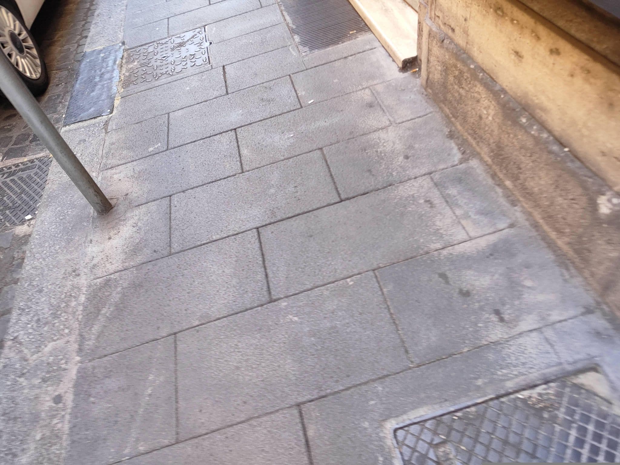 Street view near Eva's Room, Ludovisi — © omfg_notpr (CC BY-SA · Mapillary)