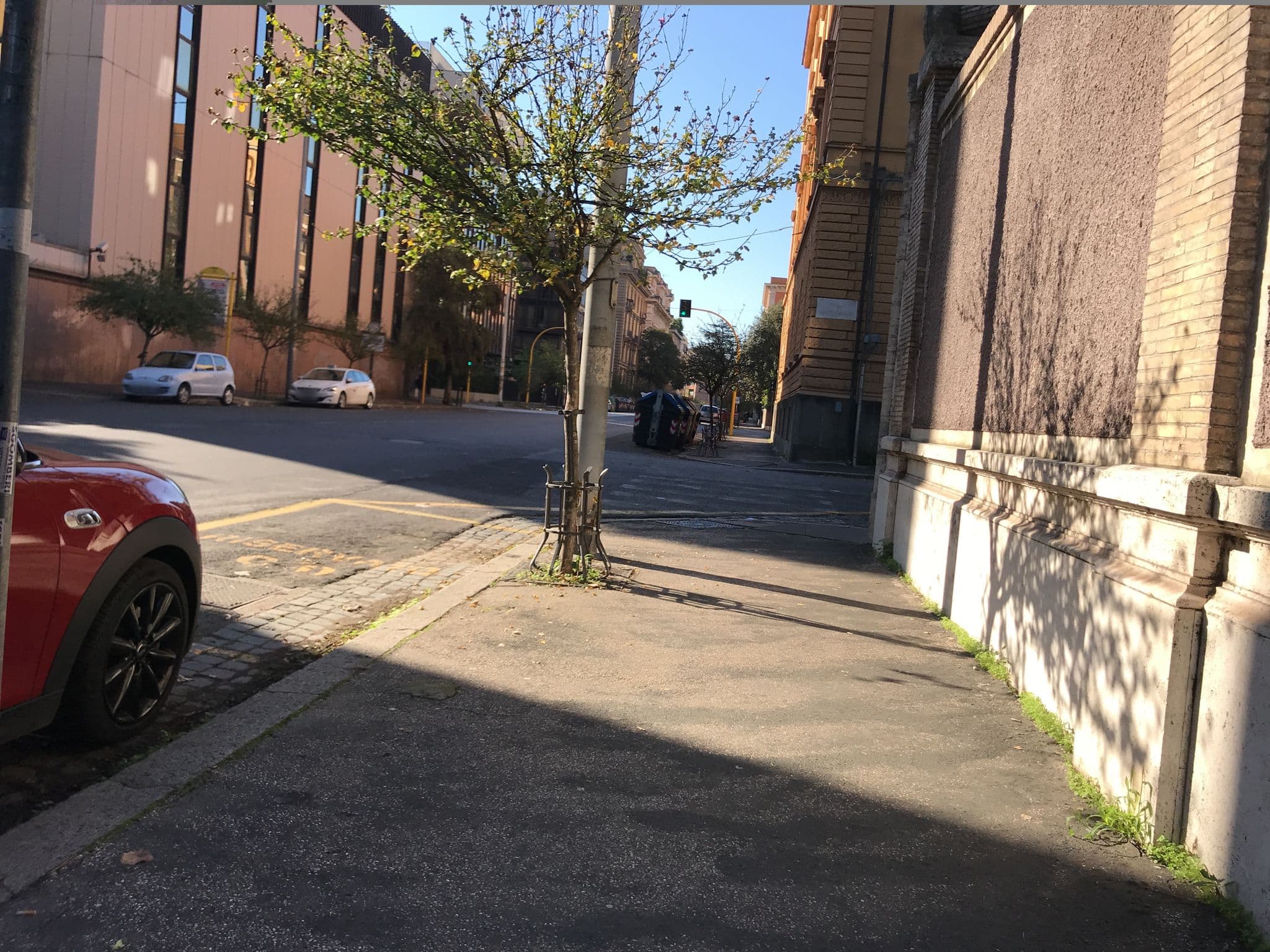 Street view near B&B Dimora Novecento Roma, Sallustiano — © miguel_andrade (CC BY-SA · Mapillary)