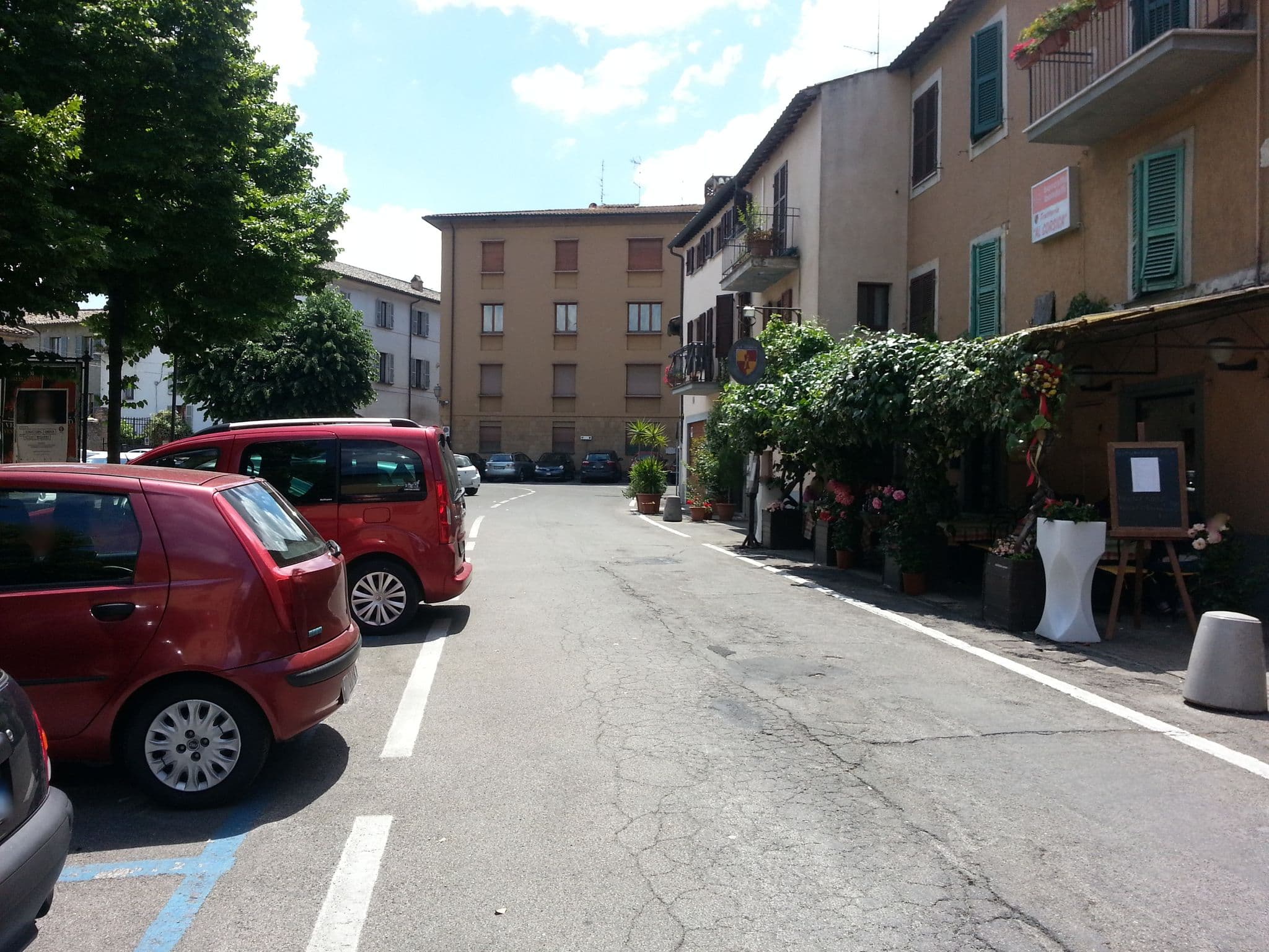 Street view near Casa Sogno, Orvieto — © bluescreen (CC BY-SA · Mapillary)