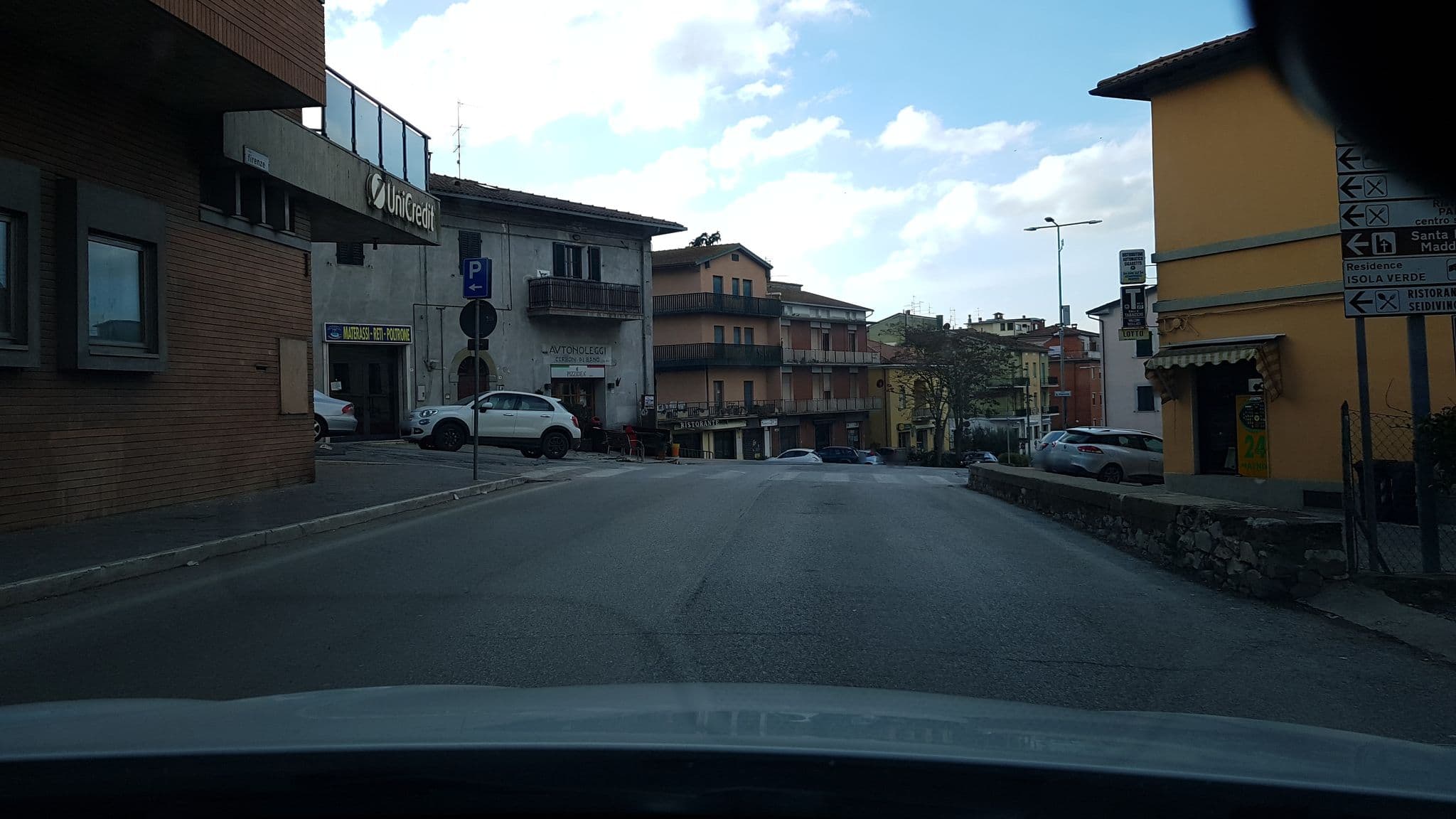 Street view near B&B Casa Giuditta, Castiglione del Lago — © pierluigiderosa (CC BY-SA · Mapillary)