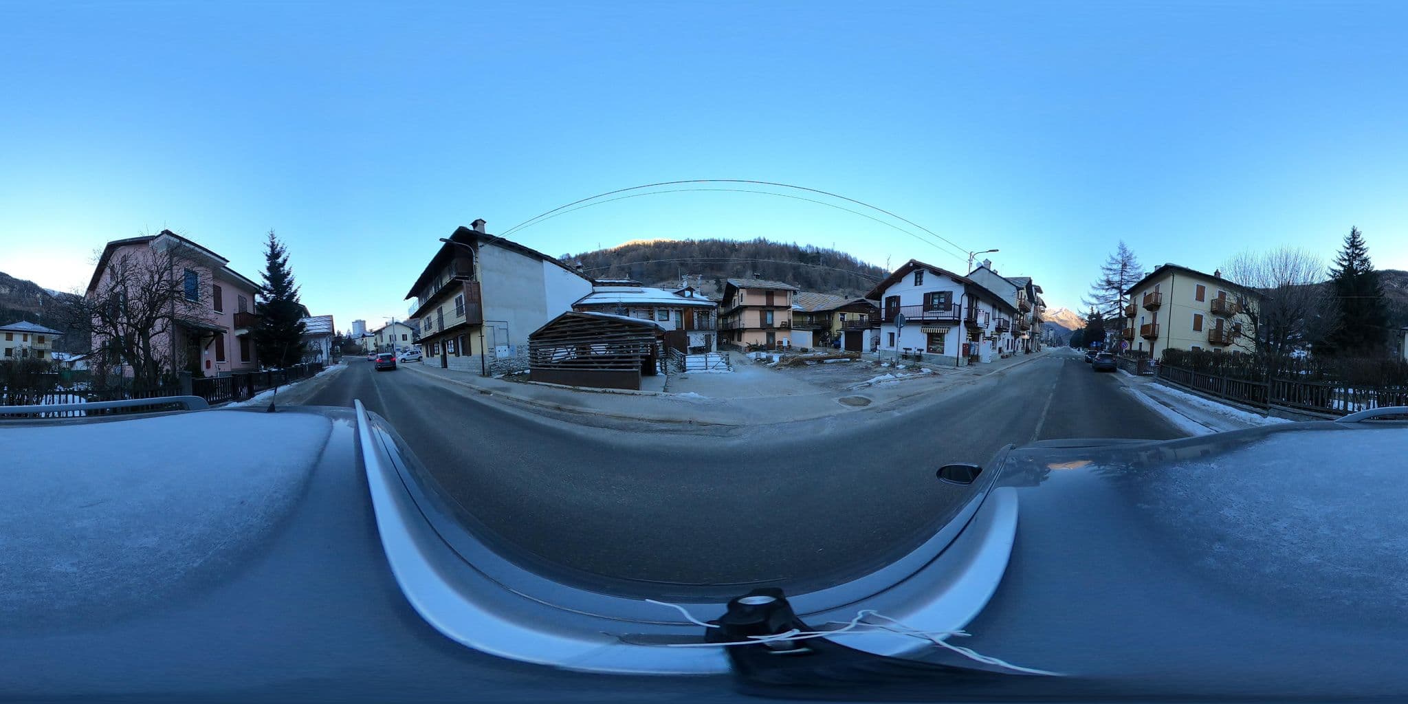Street view near Il Fouia Hotel, Sauze d'Oulx — © canfe (CC BY-SA · Mapillary)