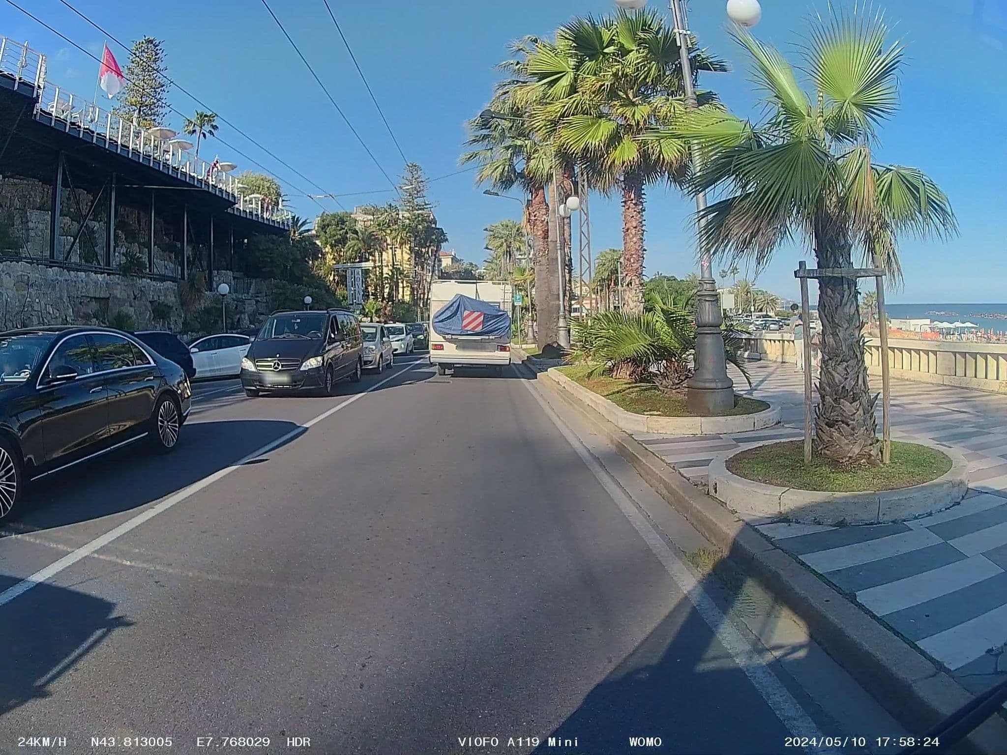 Street view near Corallina Pool-Bar, Sanremo — © soulcover (CC BY-SA · Mapillary)