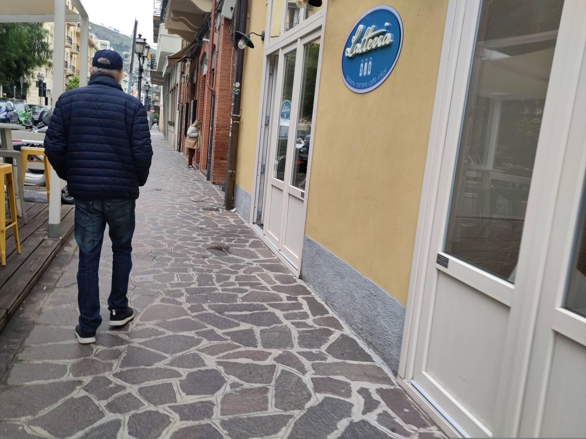 Street view near Appartamento Regonini, Alassio — © marcuscalabresus (CC BY-SA · Mapillary)
