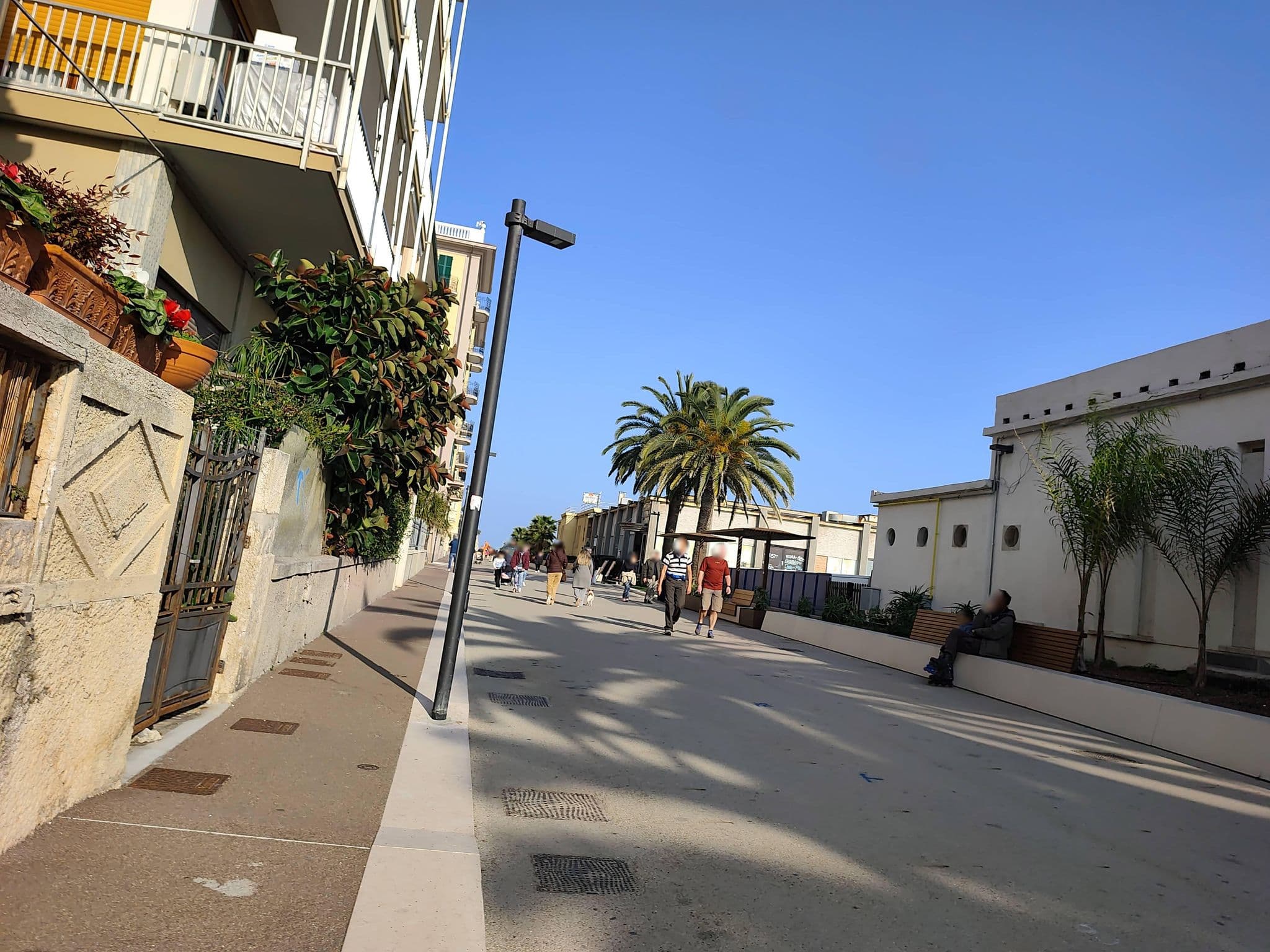 Street view near bagni vittorio veneto, Finale Ligure — © Duro (CC BY-SA · Mapillary)