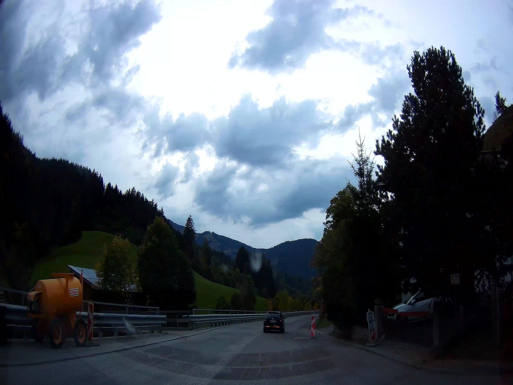 Street view near Heugenhauser, Maria Alm am Steinernen Meer — © fuchserl (CC BY-SA · Mapillary)
