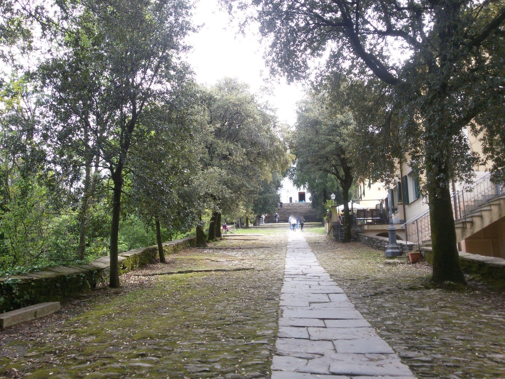 Street view near Hotel Ristorante Montallegro, Rapallo, Rapallo — © ale_zena_it (CC BY-SA · Mapillary)