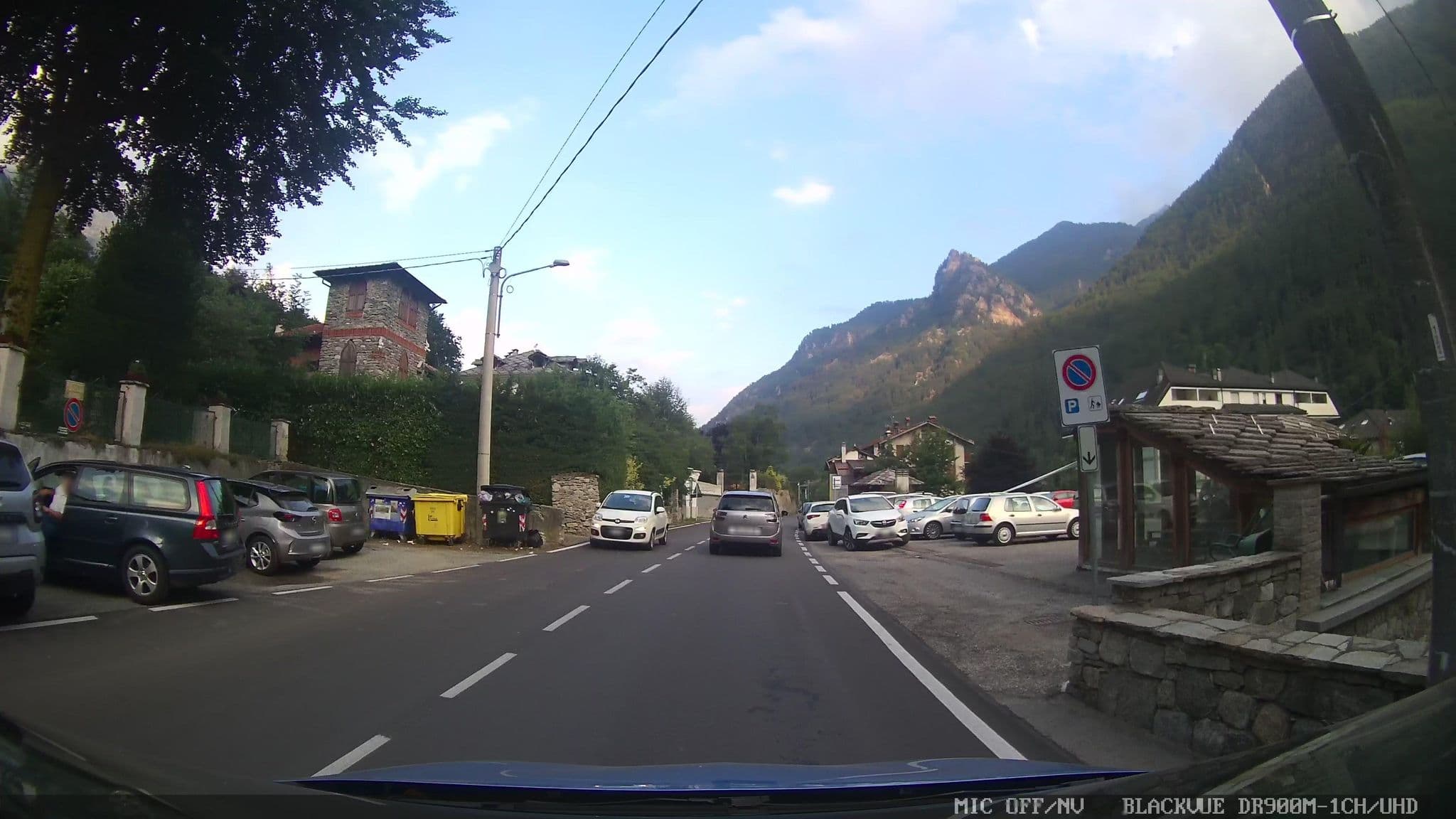 Street view near Hotel Ristorante Pialpetta, Coassolo Torinese — © jrachi (CC BY-SA · Mapillary)