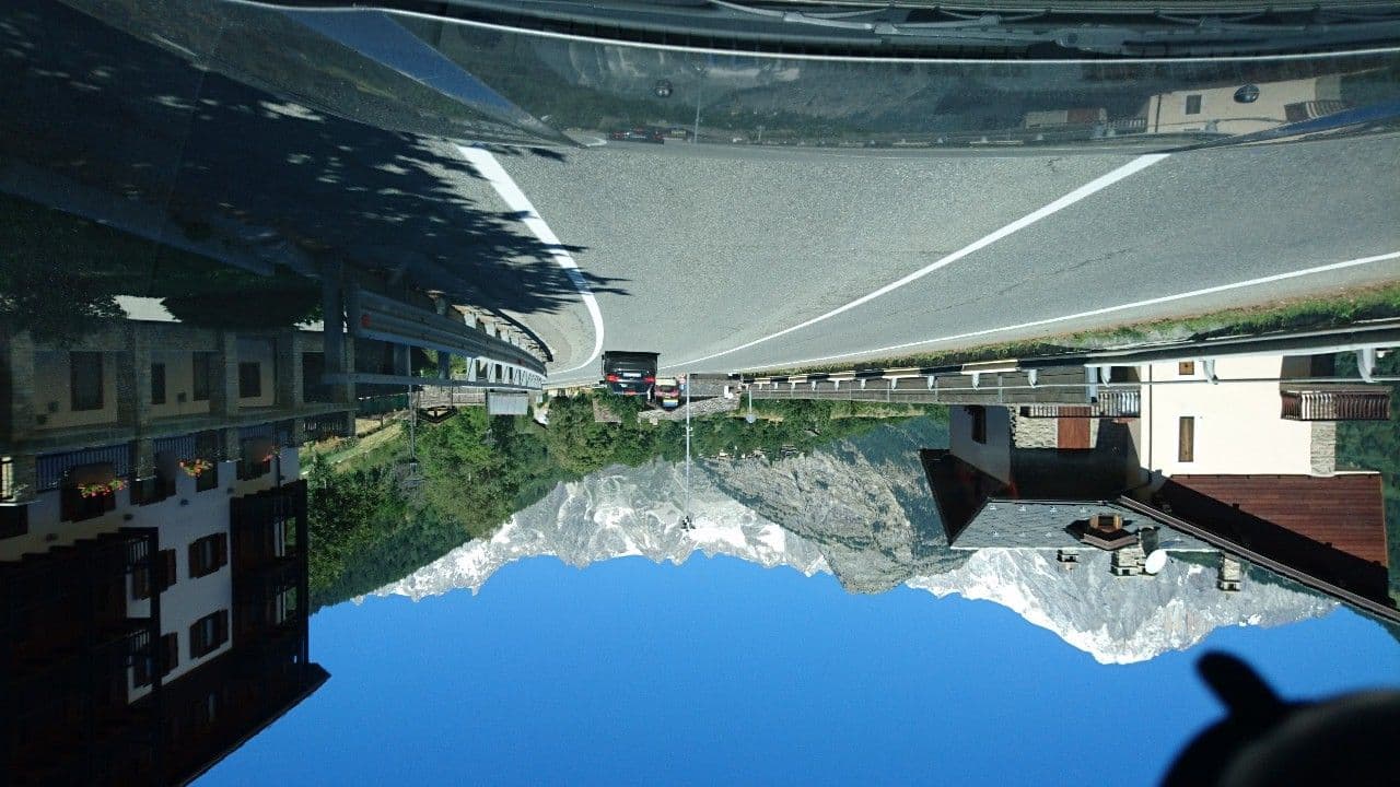 Street view near Alpechiara, Courmayeur — © voschix (CC BY-SA · Mapillary)