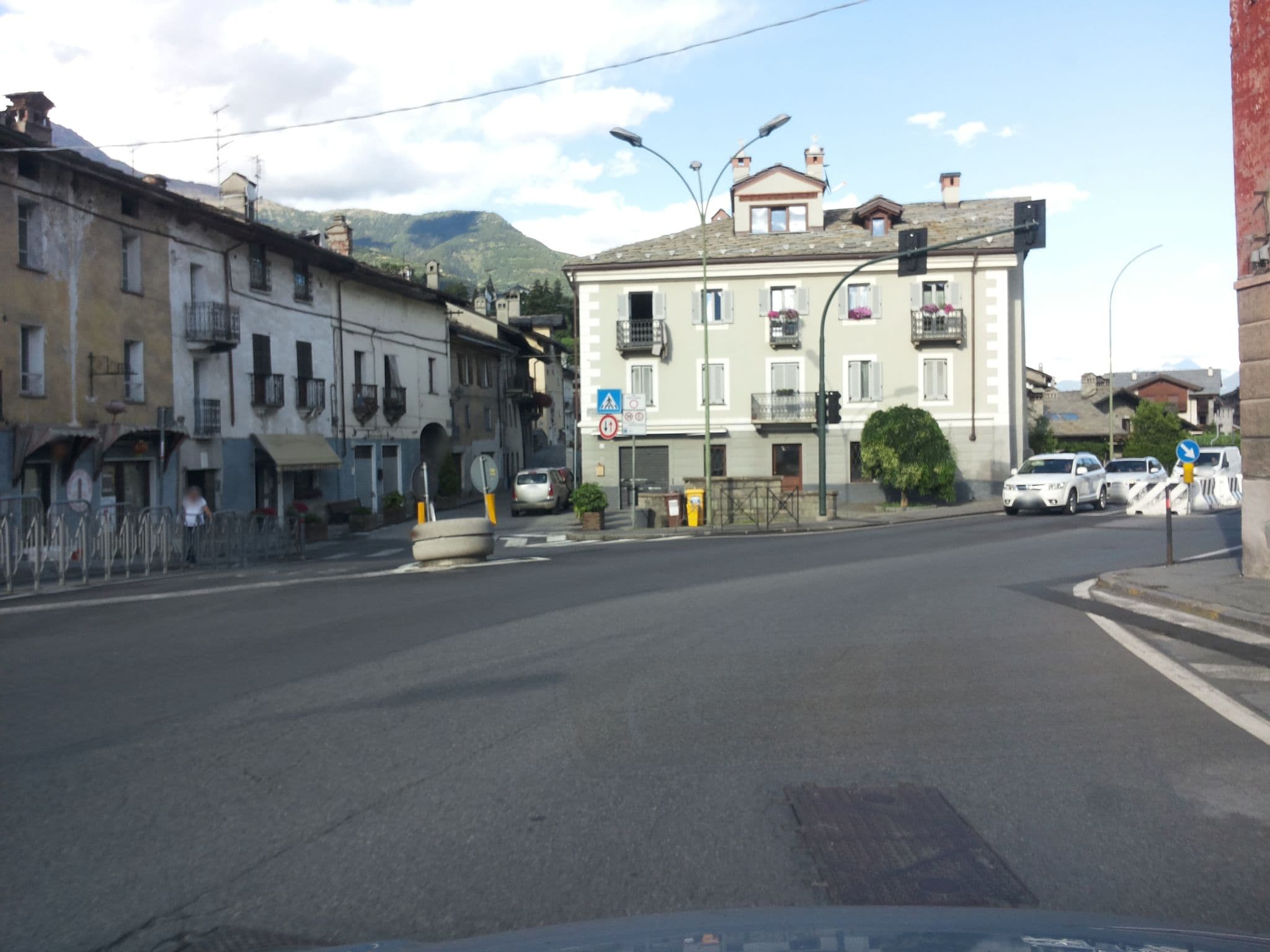 Street view near Maison Palmira, Aosta — © musuruan (CC BY-SA · Mapillary)