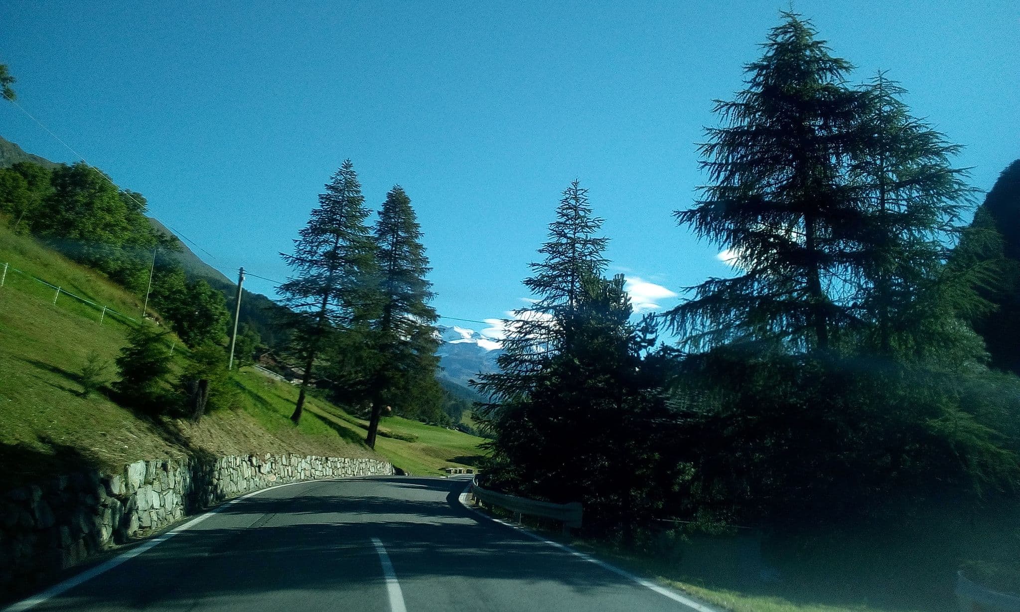 Street view near Residence Lo Peyo, Ayas — © gianmarionavi (CC BY-SA · Mapillary)