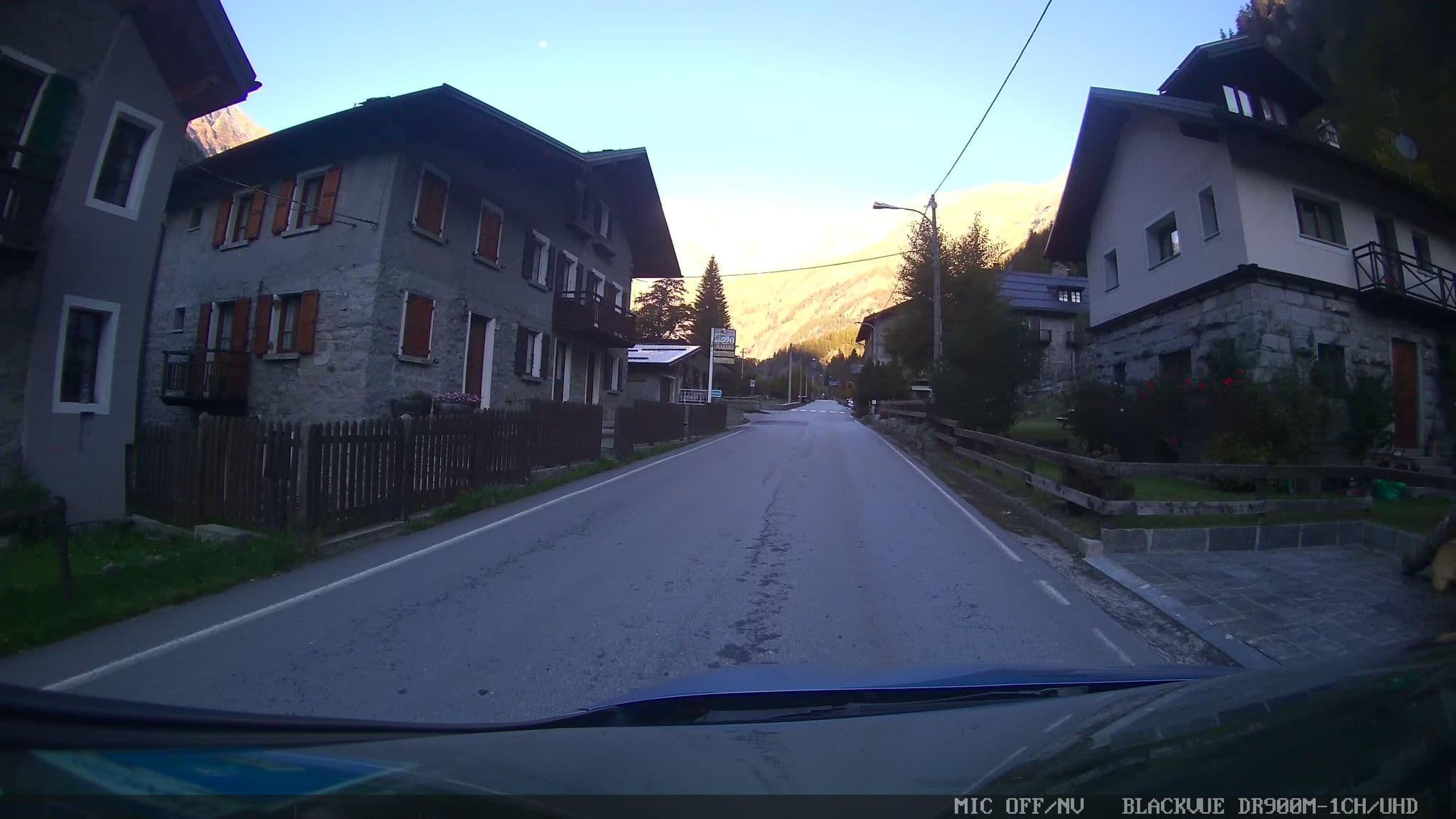 Street view near Albergo Ristorante Alpi, Pieve Vergonte — © jrachi (CC BY-SA · Mapillary)